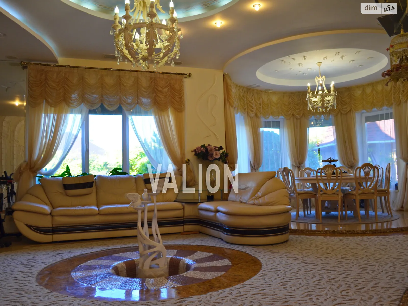 Продається будинок 2 поверховий 254.5 кв. м з мансардою, цена: 350000 $ - фото 1