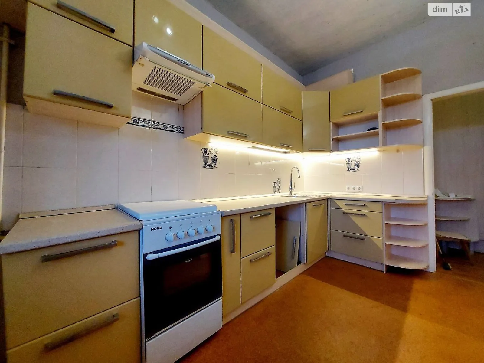 Продається 1-кімнатна квартира 40 кв. м у Дніпрі, вул. Театральна, 5 - фото 1