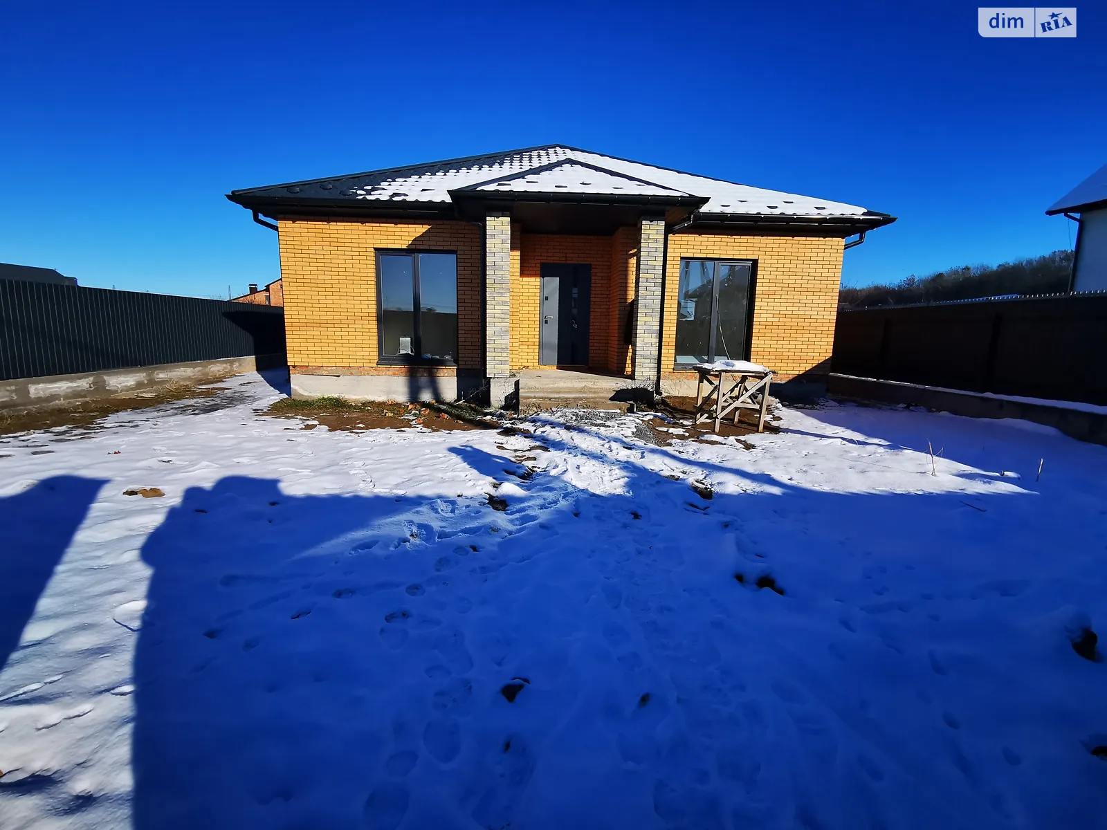 Продається одноповерховий будинок 85 кв. м з подвалом, цена: 75000 $ - фото 1