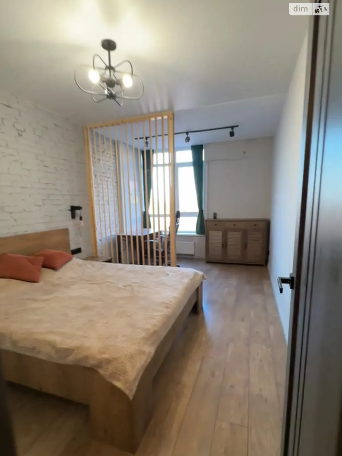 Продається 1-кімнатна квартира 38.2 кв. м у Ірпені, вул. Ольги Кобилянської(Достоєвського), 1В/8 - фото 1