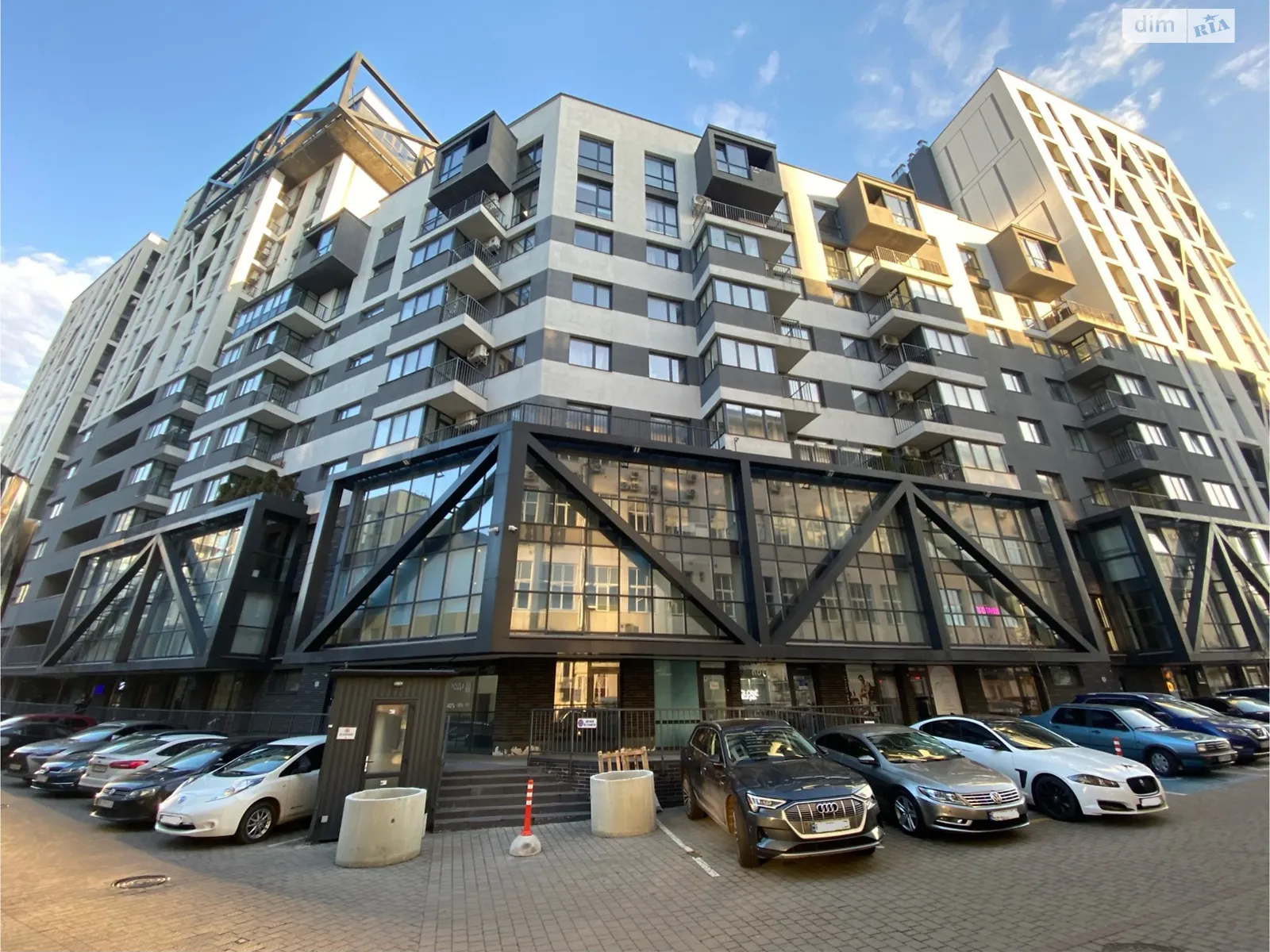 Продається офіс 162.4 кв. м в бізнес-центрі, цена: 227360 $ - фото 1