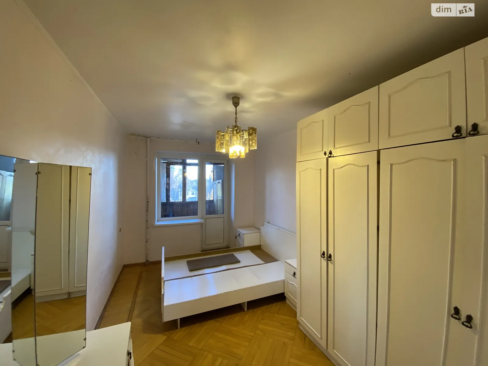 Продается 3-комнатная квартира 64 кв. м в Виннице, ул. Пирогова - фото 1