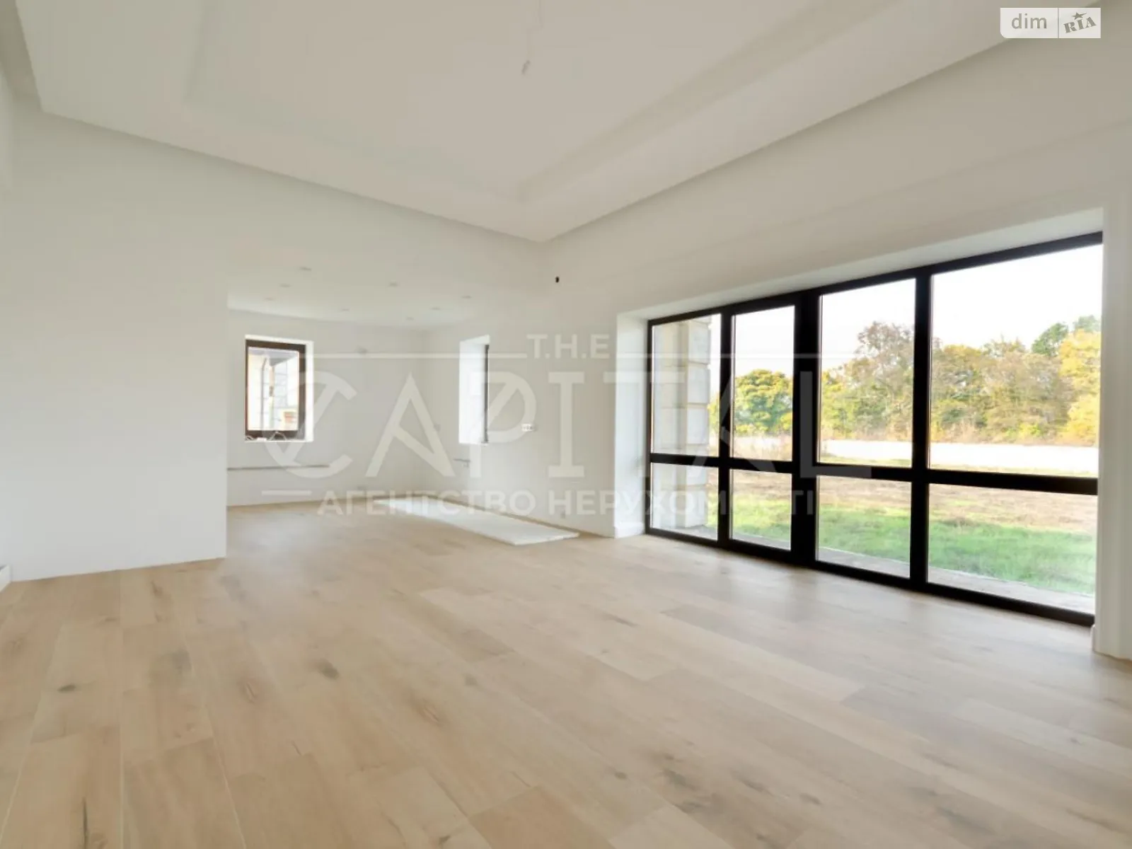 Продается дом на 3 этажа 450 кв. м с беседкой, цена: 390000 $ - фото 1
