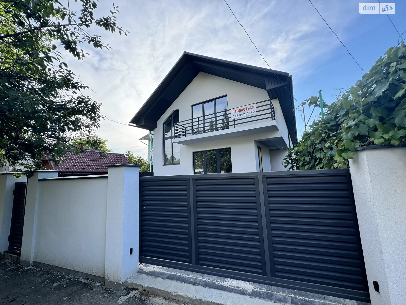 Продається будинок 2 поверховий 249.2 кв. м з садом, цена: 190000 $ - фото 1