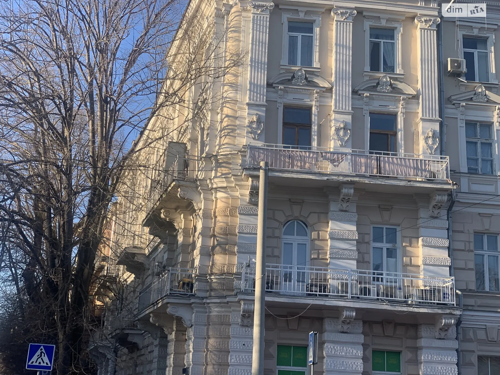 Продається 3-кімнатна квартира 135 кв. м у Одесі, вул. Дворянська, 8 - фото 1