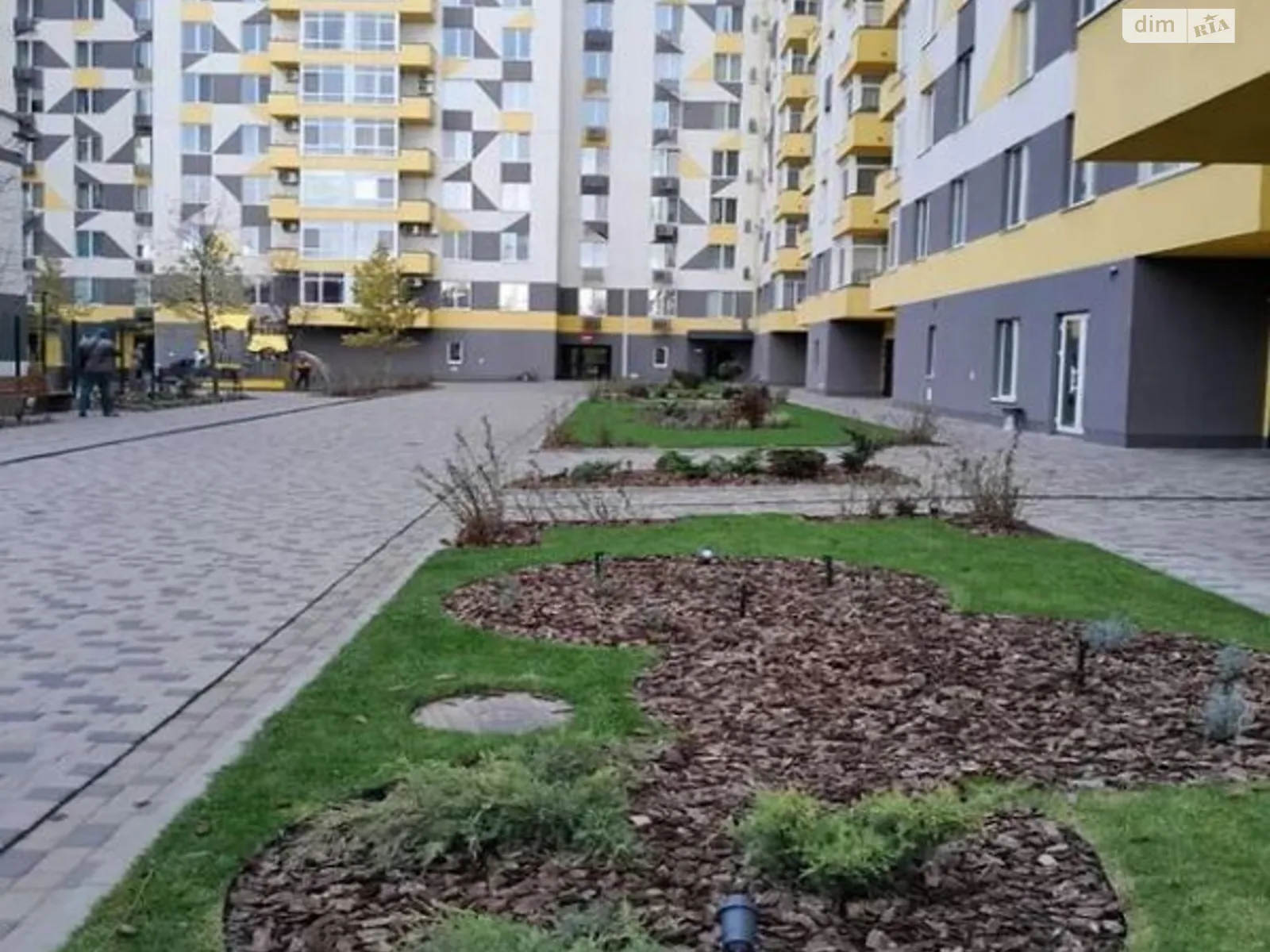 Продается 1-комнатная квартира 45 кв. м в Днепре, ул. Хмельницкого Богдана, 11А - фото 1