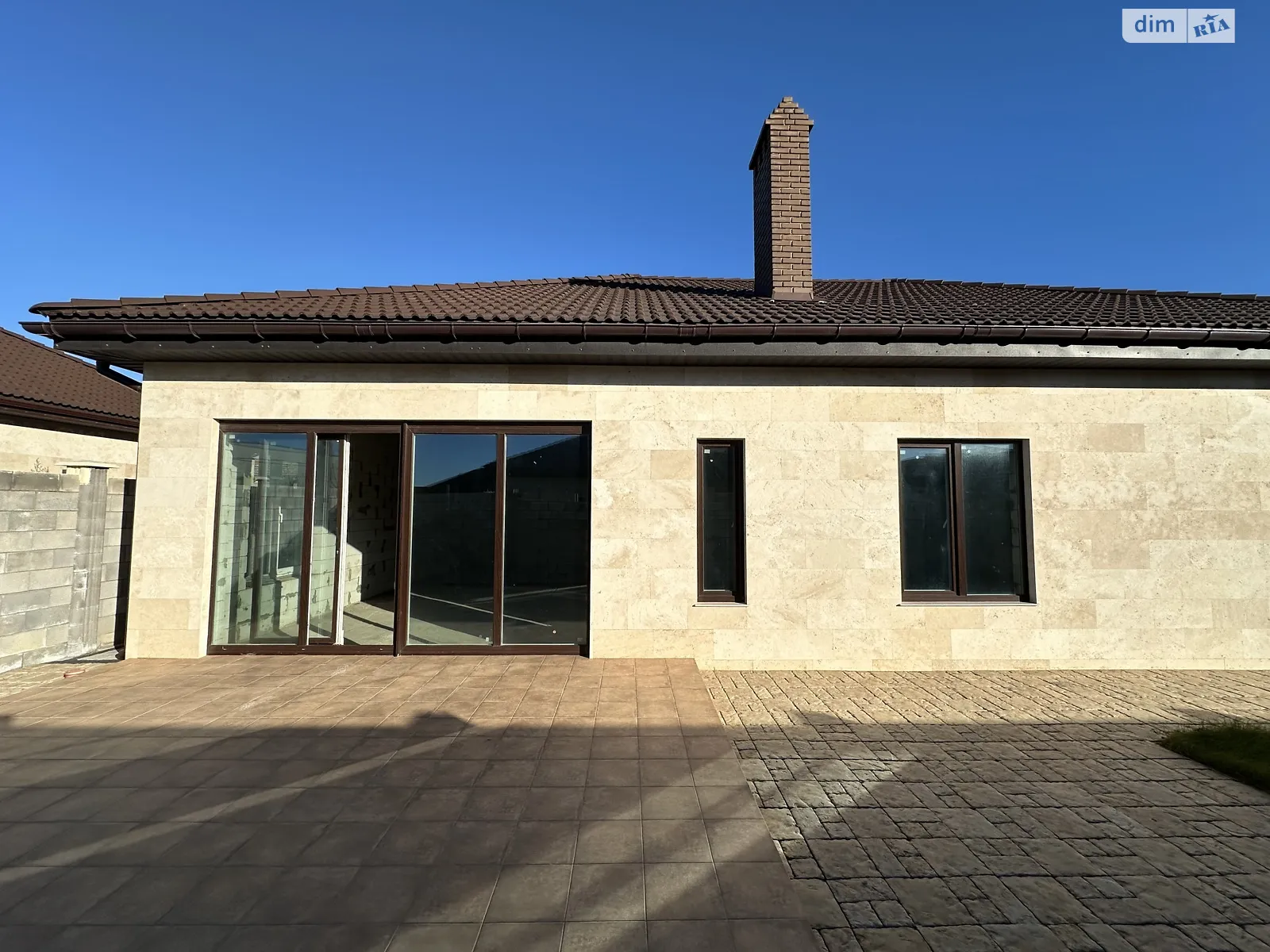 Продается одноэтажный дом 167 кв. м с верандой, цена: 185000 $ - фото 1