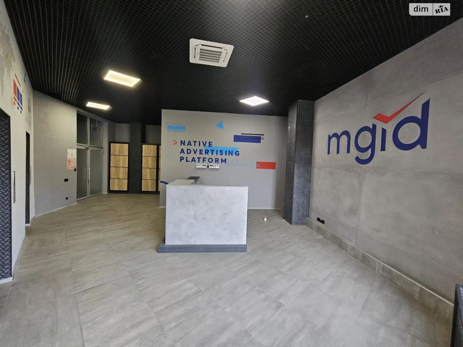 Здається в оренду офіс 676 кв. м в бізнес-центрі, цена: 8725 $ - фото 1