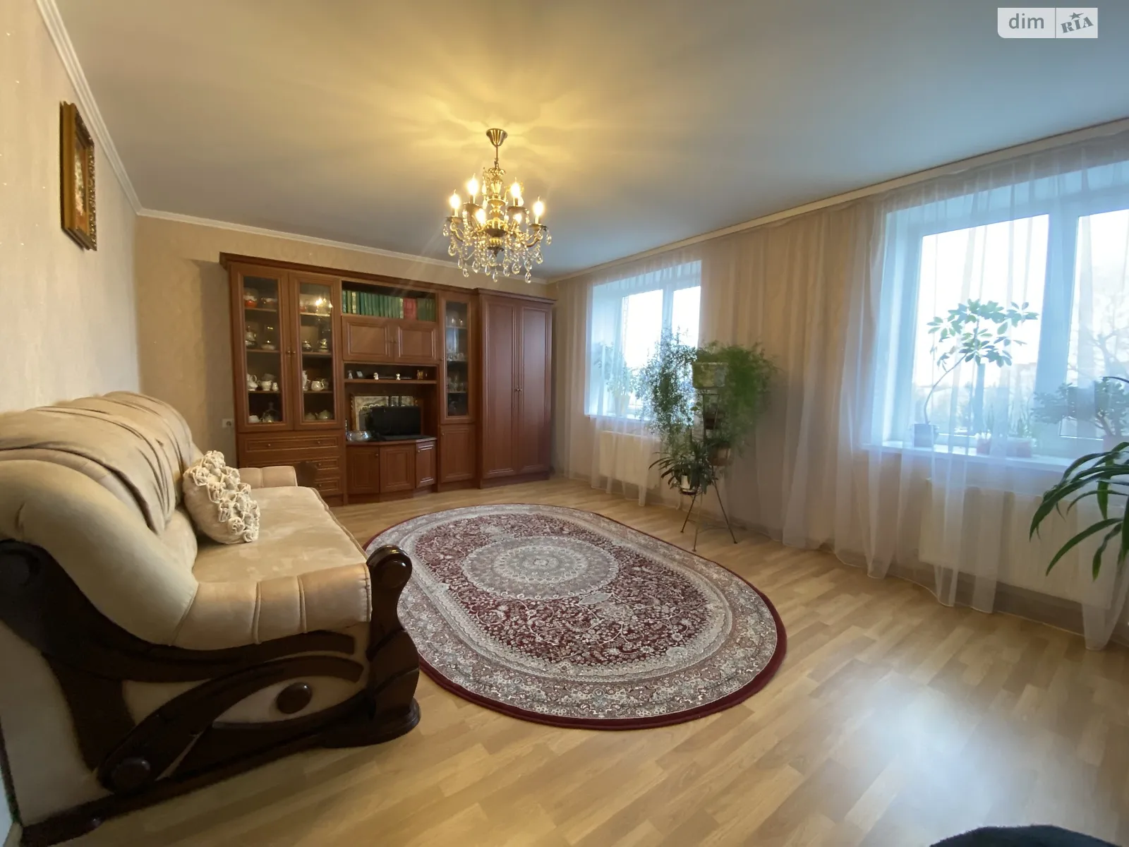 2-комнатная квартира 76.9 кв. м в Тернополе, ул. Глубокая - фото 1