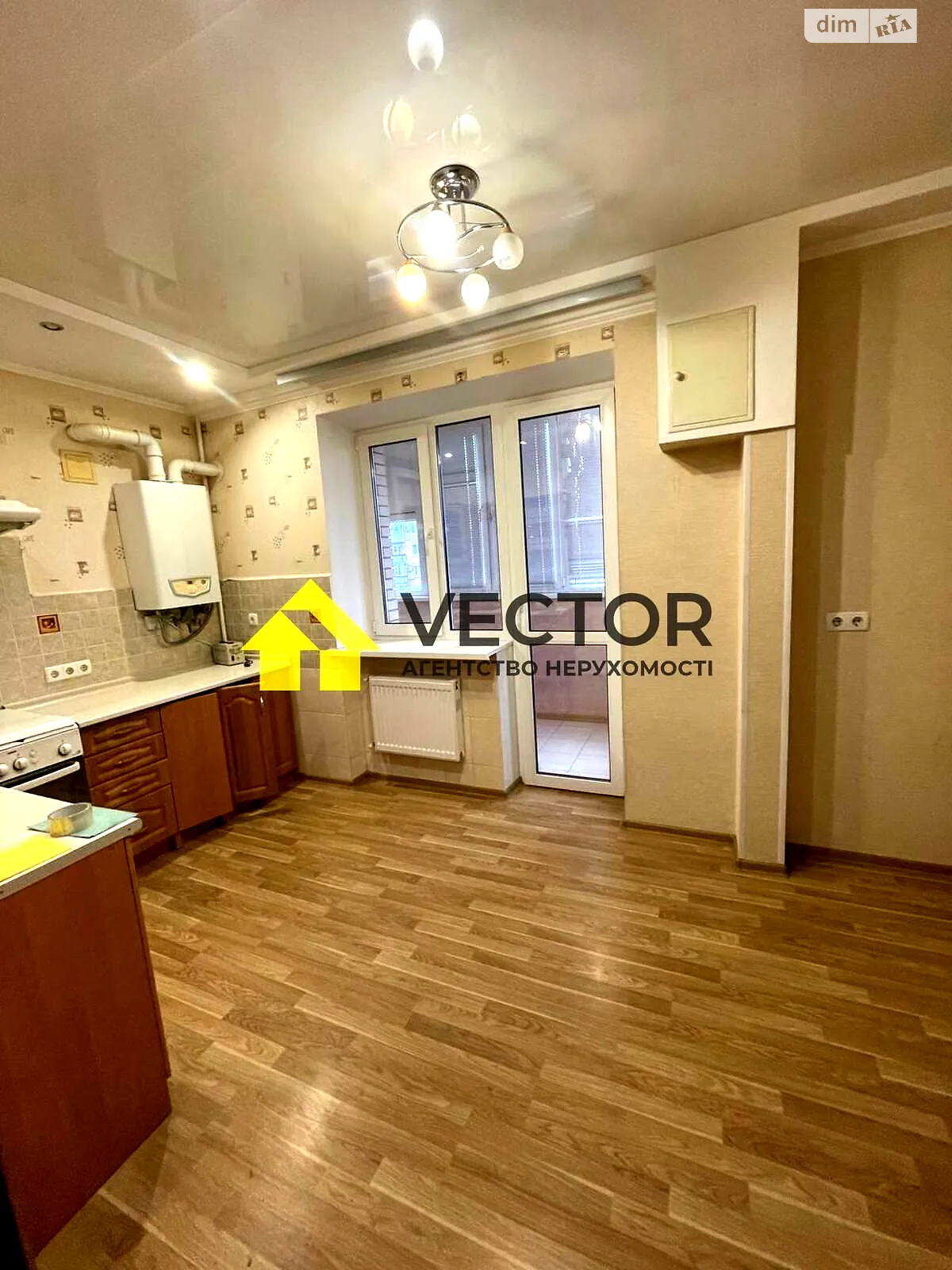 Продається 2-кімнатна квартира 62.4 кв. м у Полтаві, пров. Ротача Петра - фото 1