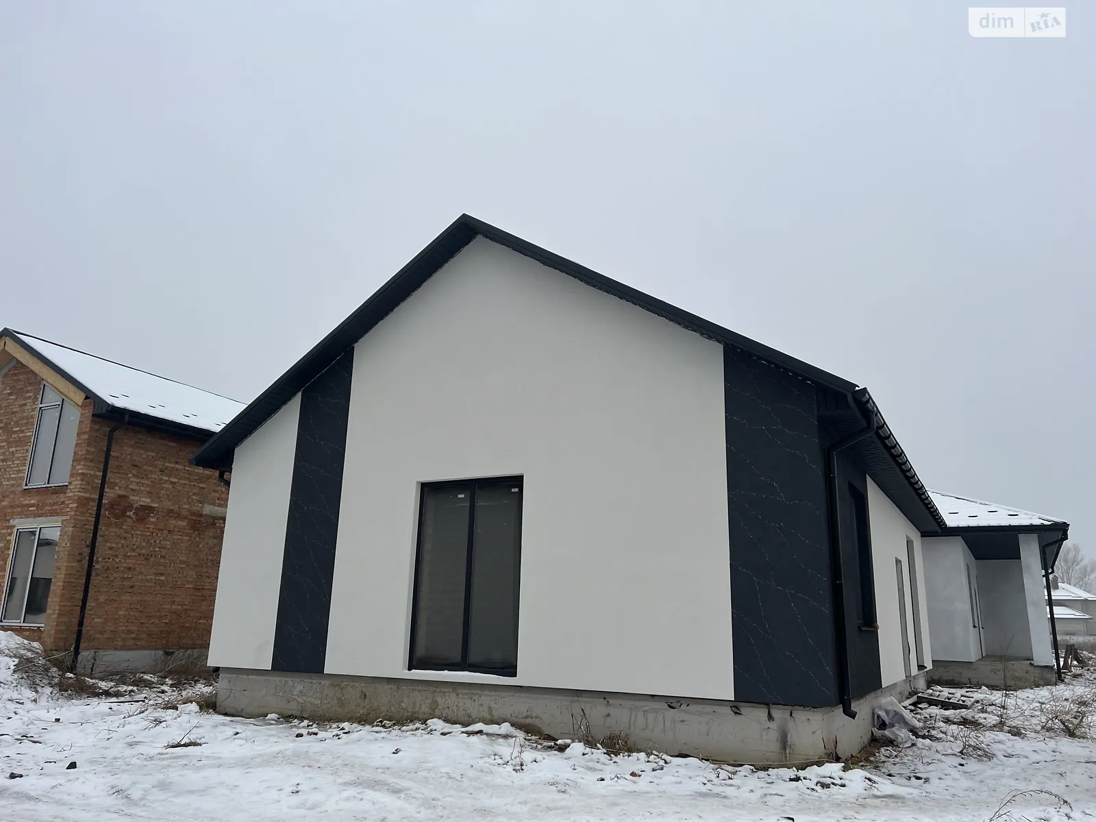 Продається одноповерховий будинок 87 кв. м з каміном, цена: 69000 $ - фото 1