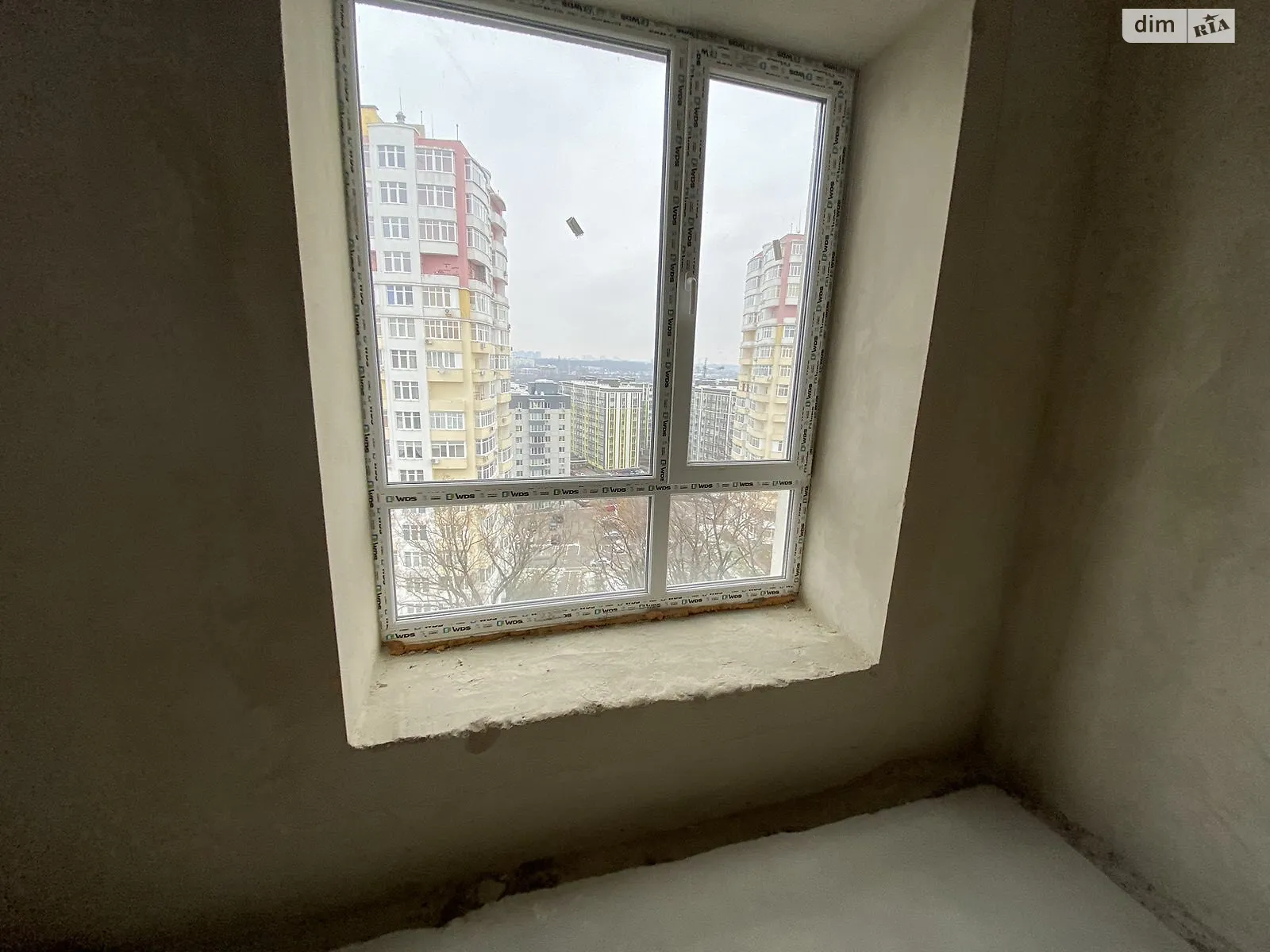 Продається 2-кімнатна квартира 61.7 кв. м у Ірпені, вул. Миколи Сингаївського(Новооскольська), 8К - фото 1