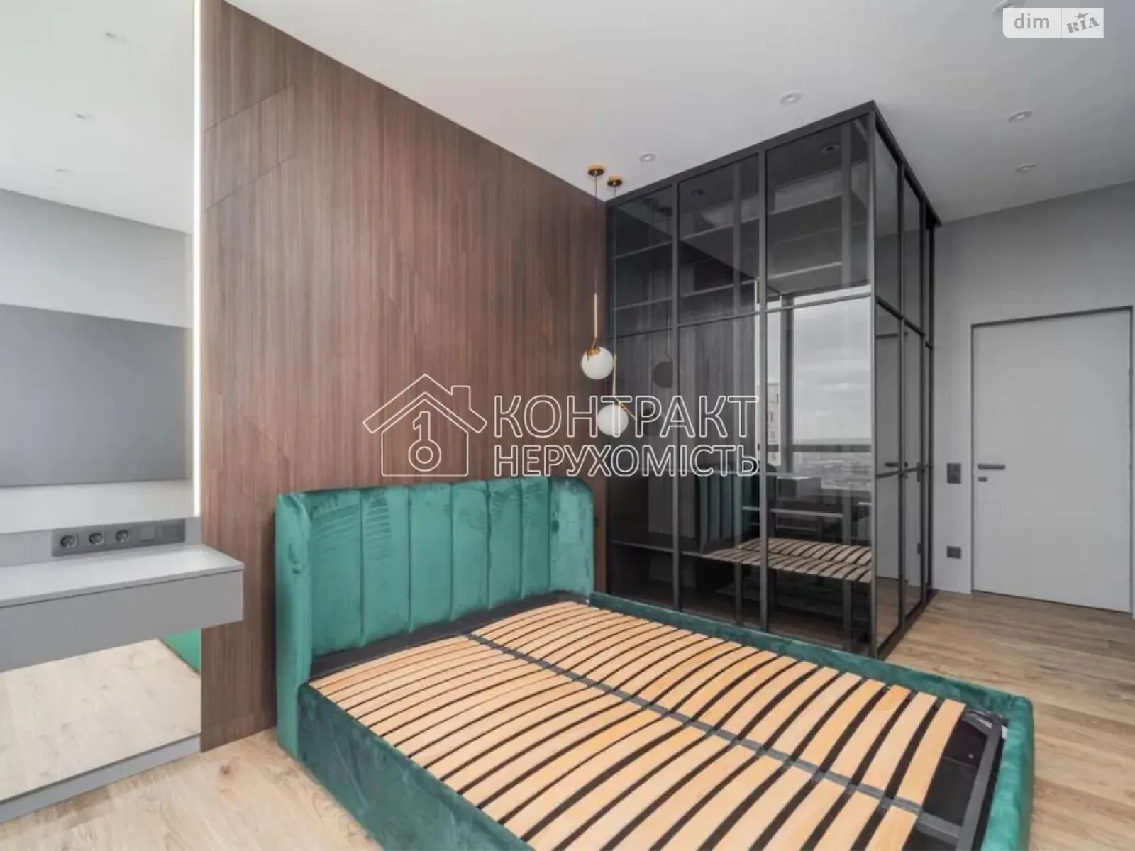 Продается 2-комнатная квартира 85 кв. м в Харькове, ул. Молочная, 56 - фото 1