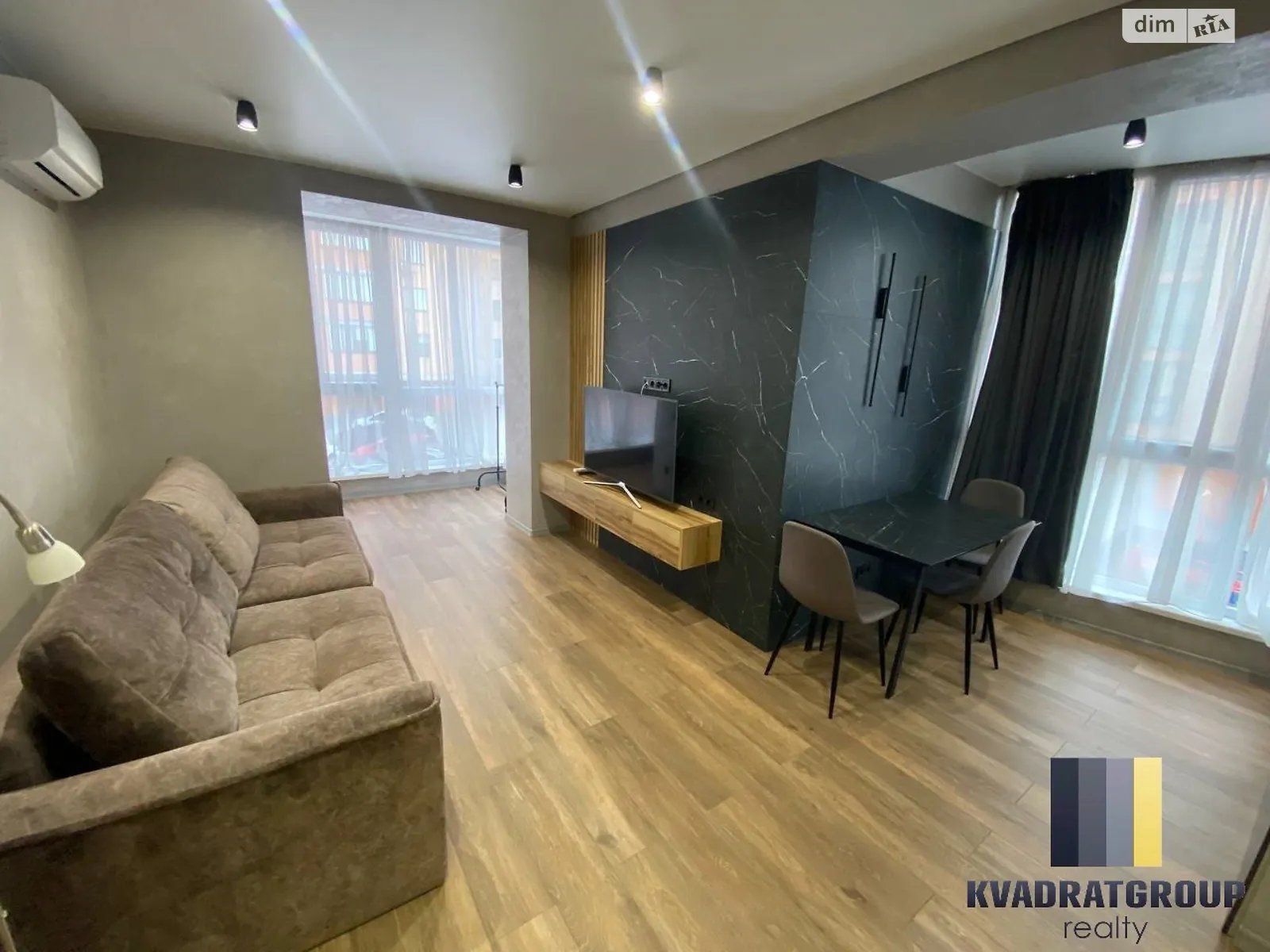 Продається 1-кімнатна квартира 52.6 кв. м у Дніпрі, Запорізьке шосе - фото 1