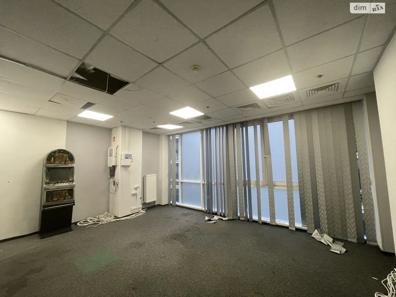 Сдается в аренду офис 354 кв. м в бизнес-центре, цена: 3540 $ - фото 1