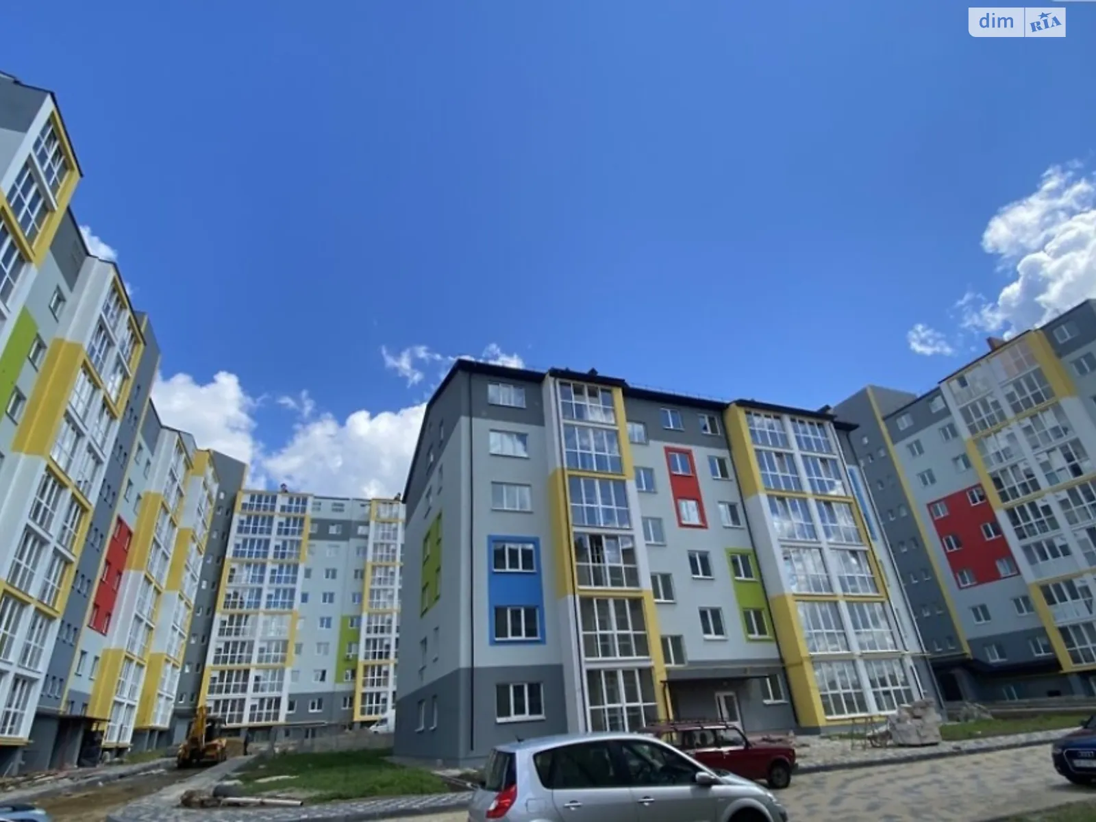 Продается 1-комнатная квартира 37 кв. м в Зарванцах, Одеська - фото 1