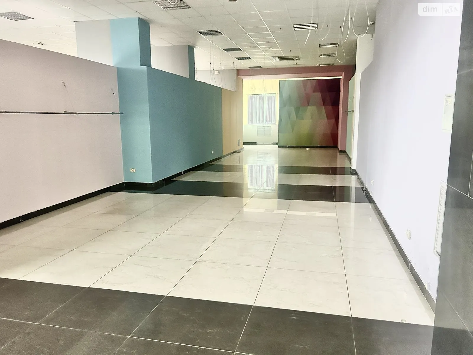 Здається в оренду приміщення вільного призначення 106 кв. м в 2-поверховій будівлі, цена: 23320 грн - фото 1