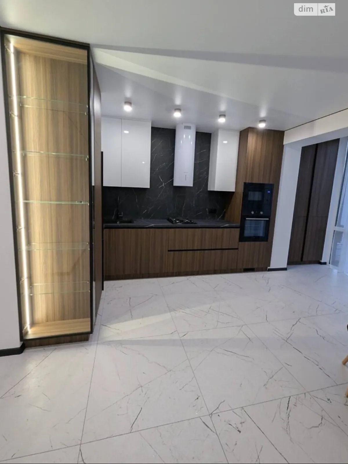 2-кімнатна квартира 66.4 кв. м у Тернополі, вул. Квітки Цісик(Ломоносова), 54Д - фото 1