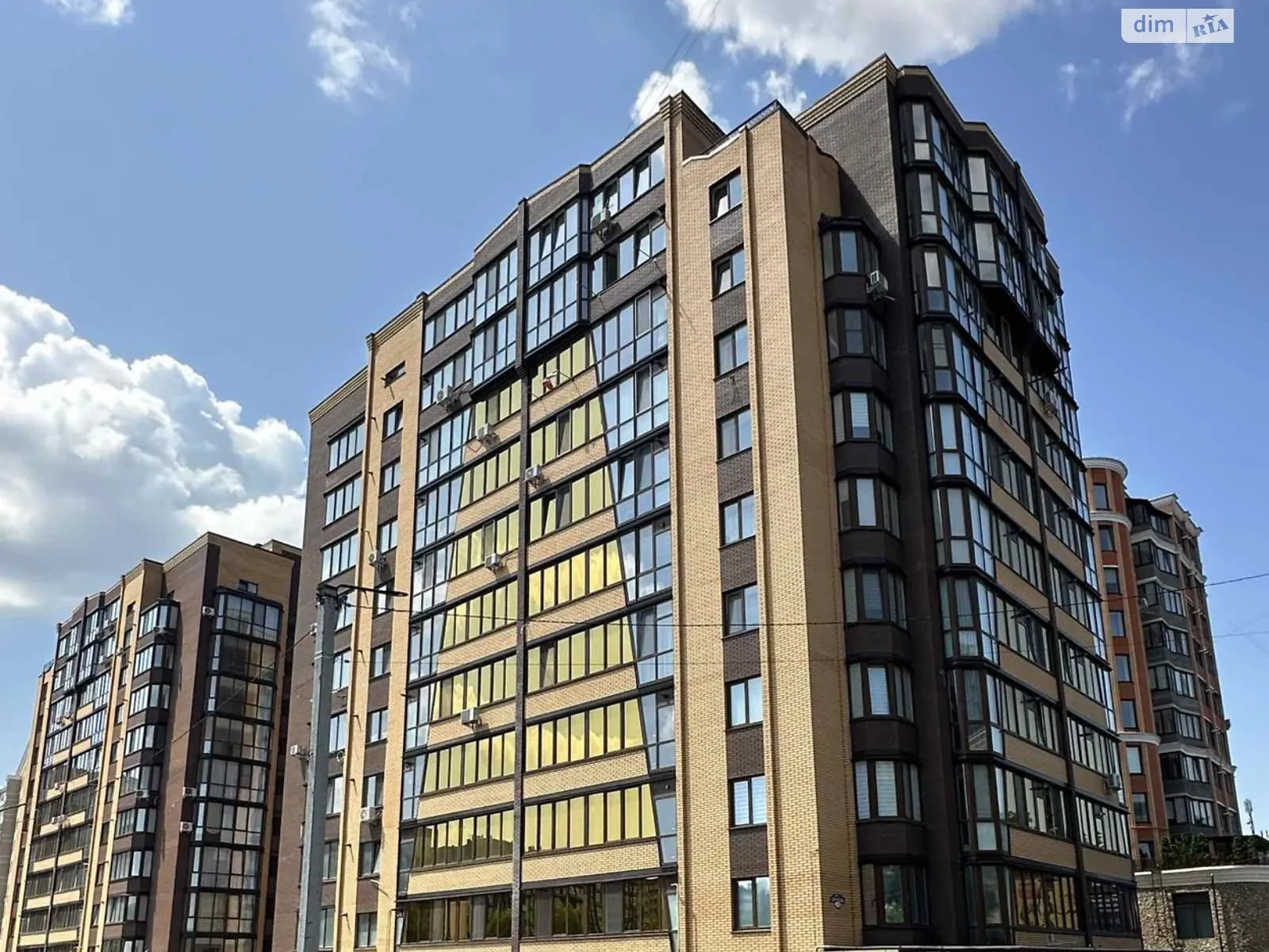 Продается 1-комнатная квартира 54 кв. м в Хмельницком, ул. Заречанская - фото 1