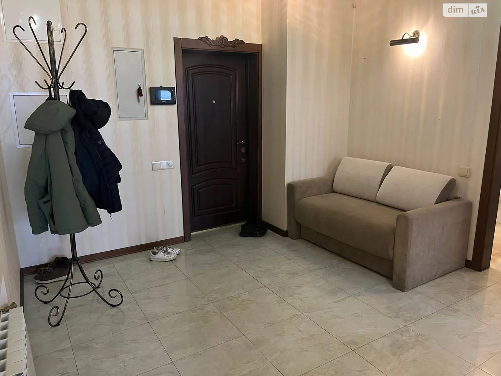 Сдается в аренду 3-комнатная квартира 110 кв. м в Киеве, просп. Науки, 69 - фото 1