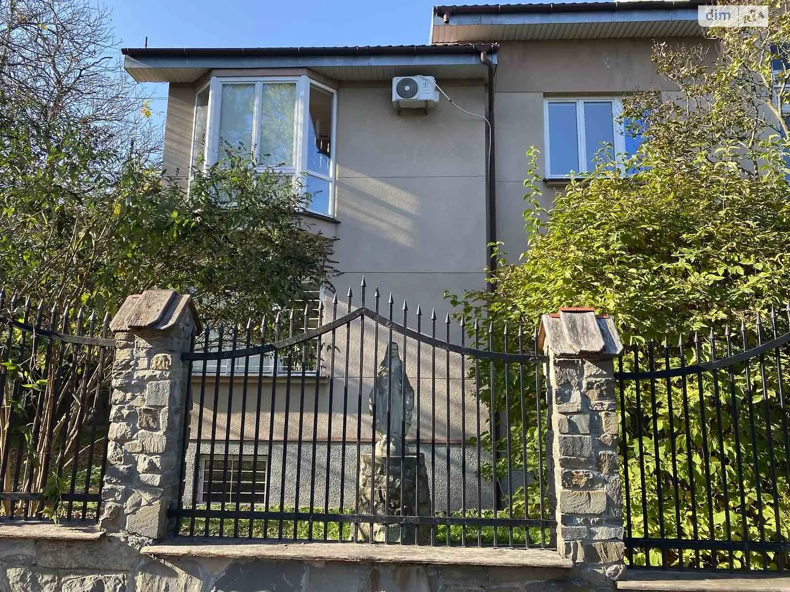Сдается в аренду офис 350.7 кв. м в бизнес-центре, цена: 3500 $ - фото 1