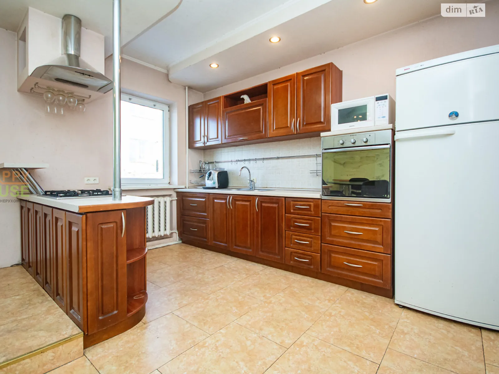 Продається будинок 2 поверховий 297 кв. м з банею/сауною, цена: 149000 $ - фото 1