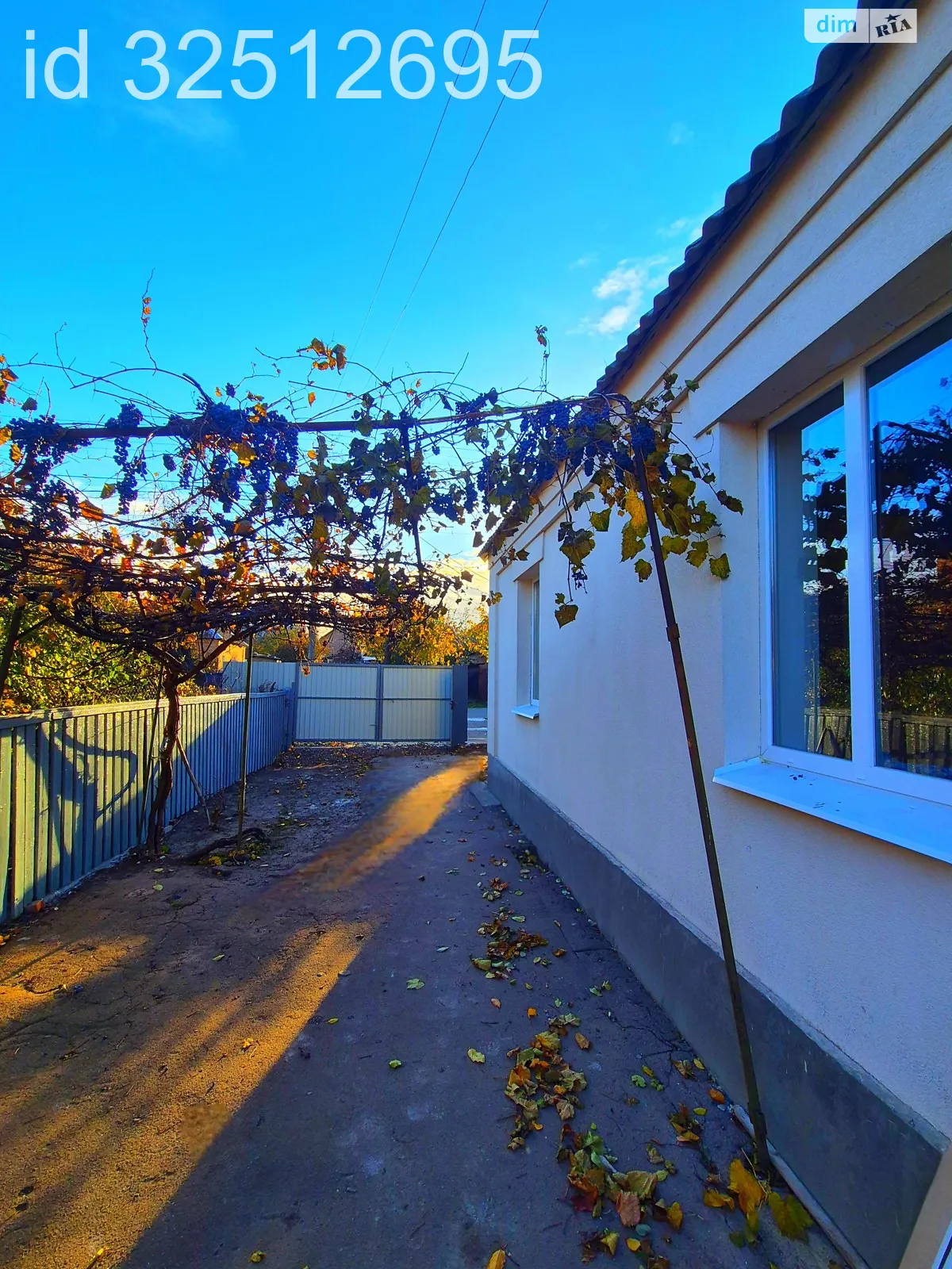 Продается одноэтажный дом 68 кв. м с балконом, цена: 60000 $ - фото 1
