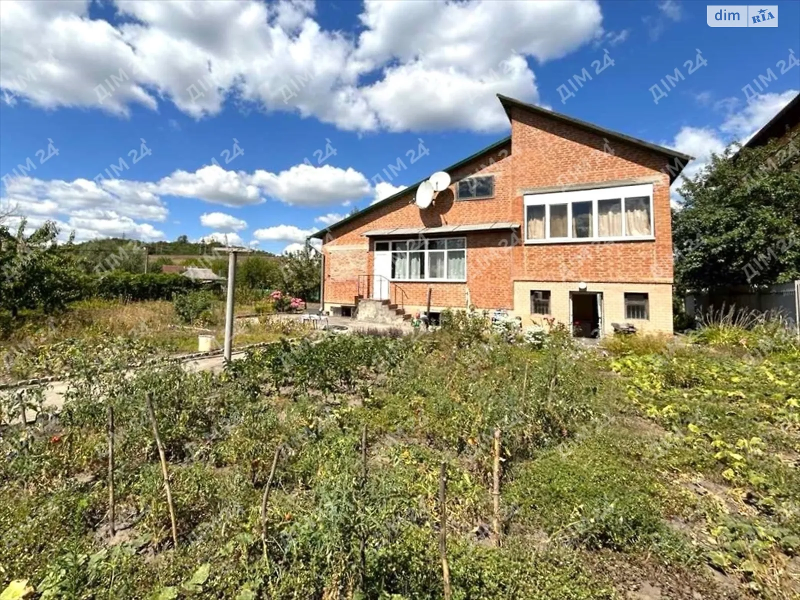 Продается дом на 2 этажа 216 кв. м с террасой, цена: 95000 $ - фото 1