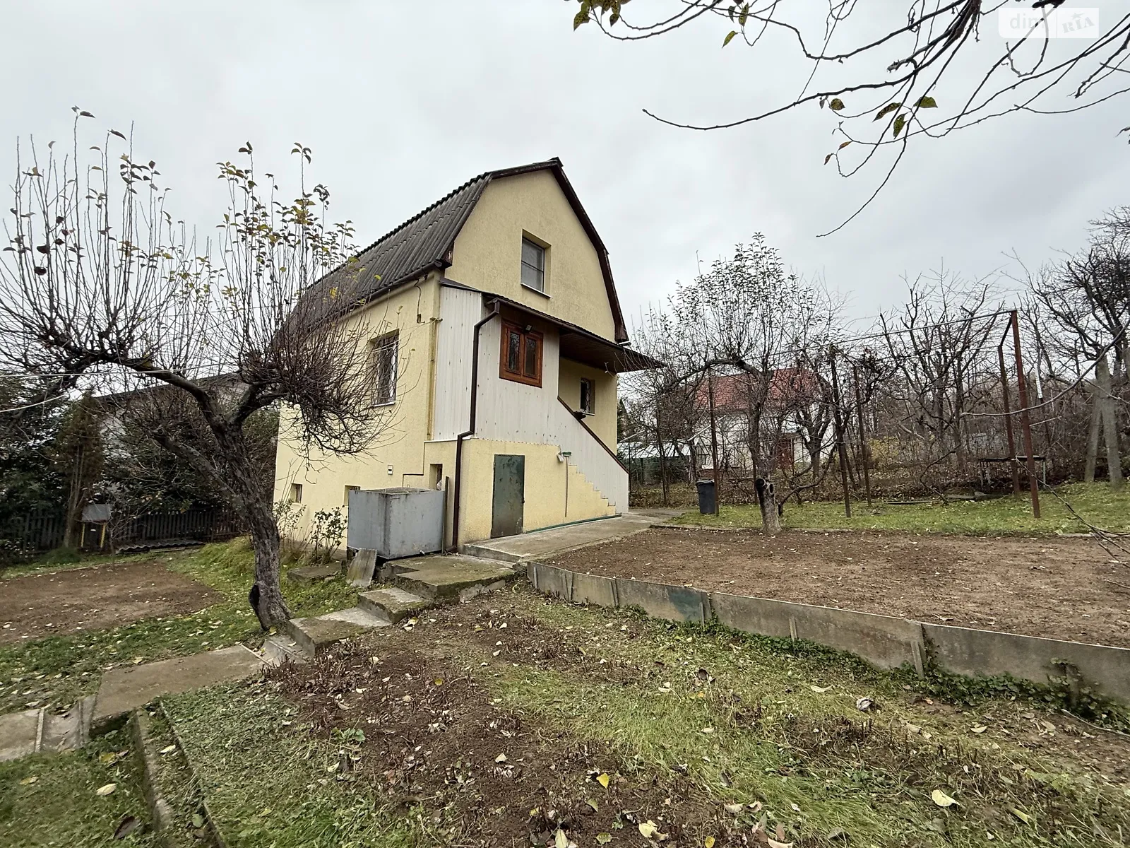 Продается дом на 2 этажа 90 кв. м с гаражом, цена: 65000 $ - фото 1