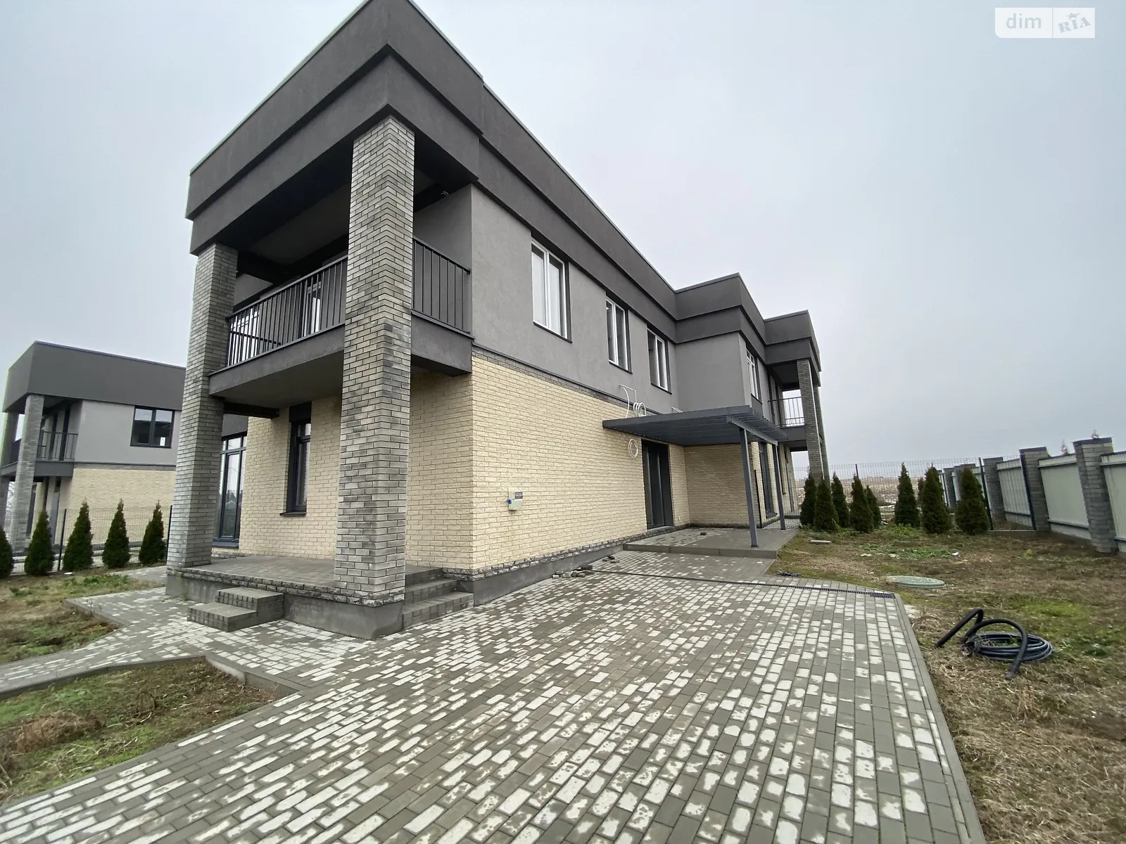 Продається частина будинку 152 кв. м з мансардою, цена: 95000 $ - фото 1