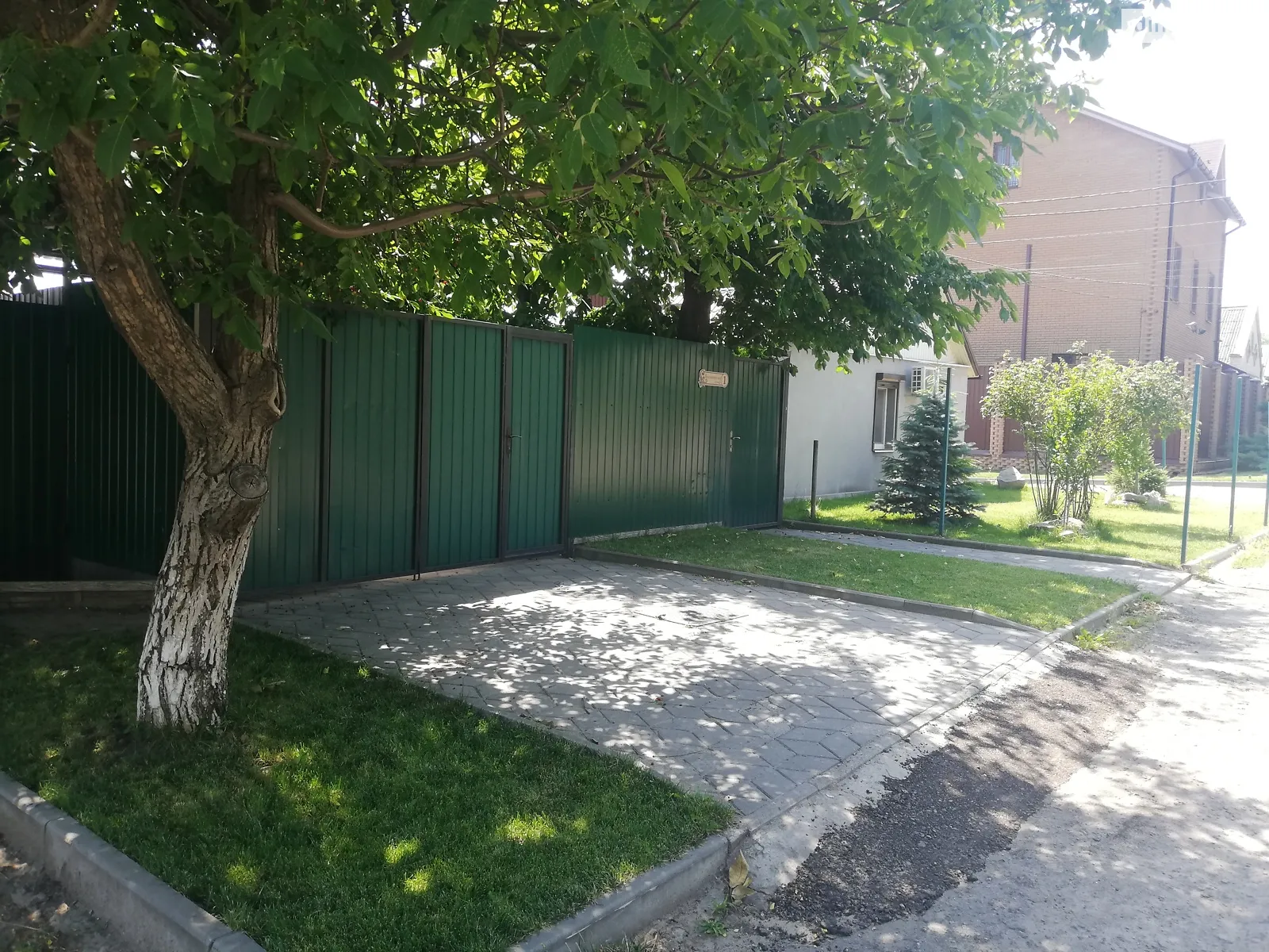 Продается одноэтажный дом 81 кв. м с гаражом, цена: 71000 $ - фото 1