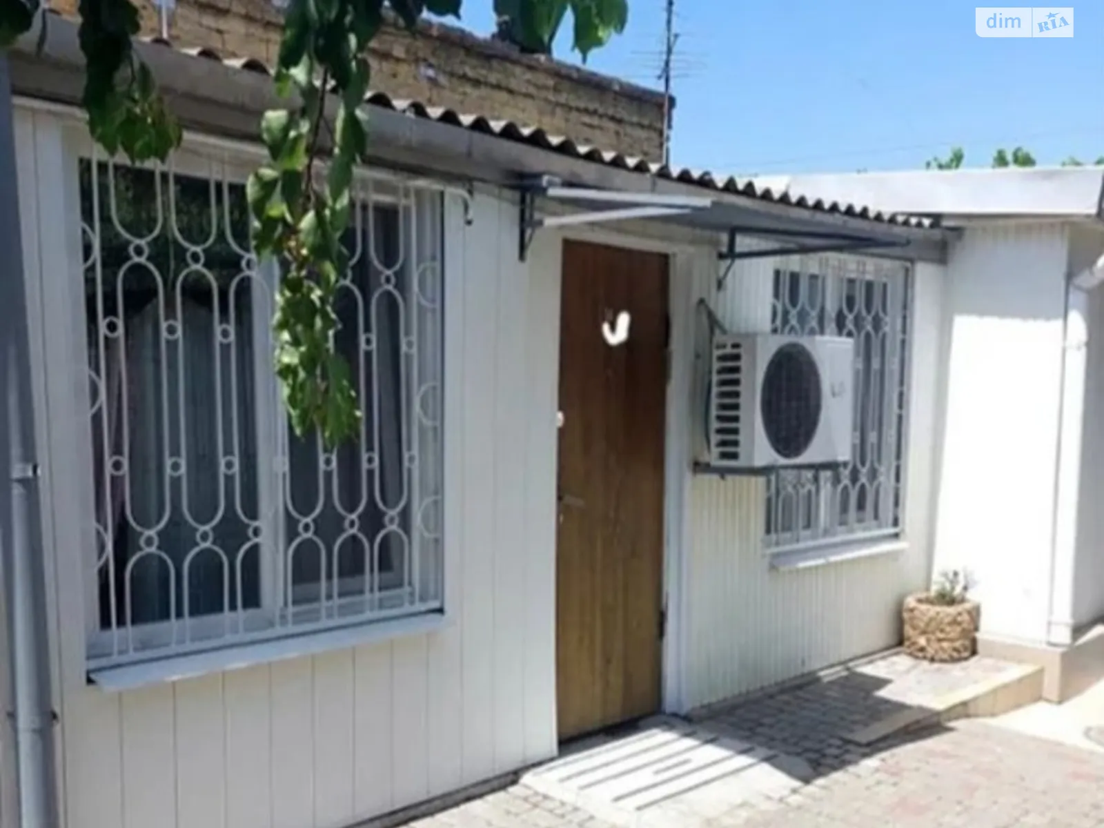 Продается 1-комнатная квартира 51.7 кв. м в Одессе, ул. Кутузакия Александра - фото 1