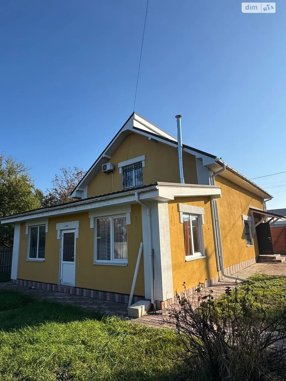 Продается дом на 2 этажа 166.2 кв. м с подвалом, цена: 105000 € - фото 1