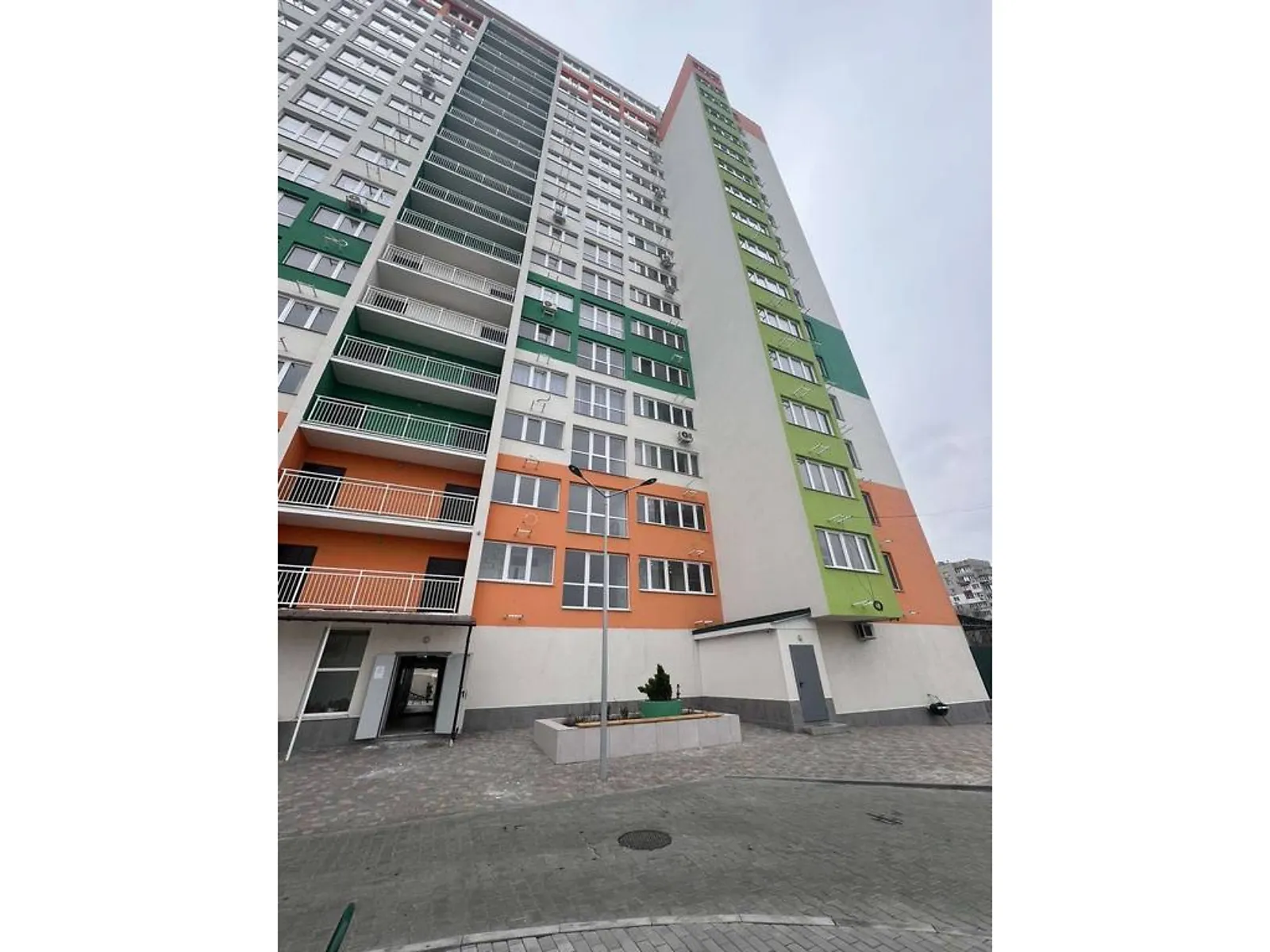 Продается 2-комнатная квартира 53.1 кв. м в Одессе, ул. Бугаевская, 44 - фото 1
