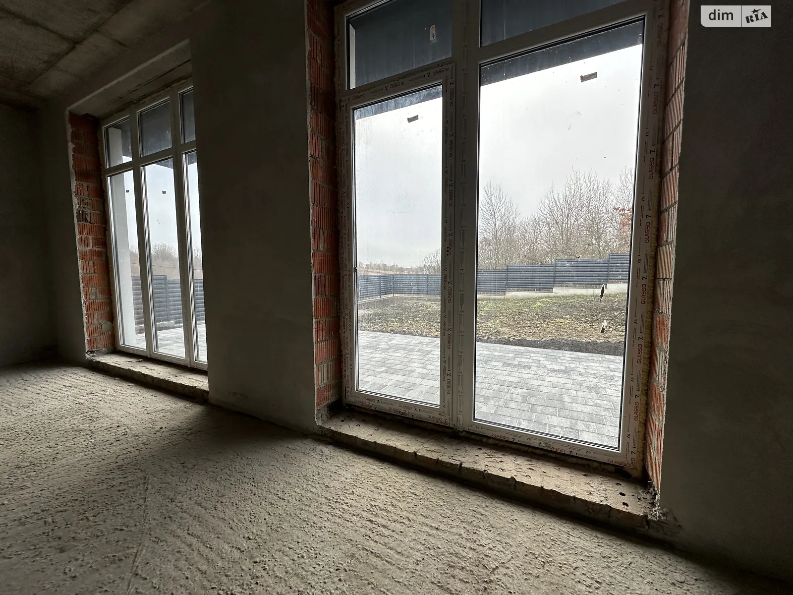 Продается дом на 2 этажа 190 кв. м с баней/сауной, цена: 195000 $ - фото 1