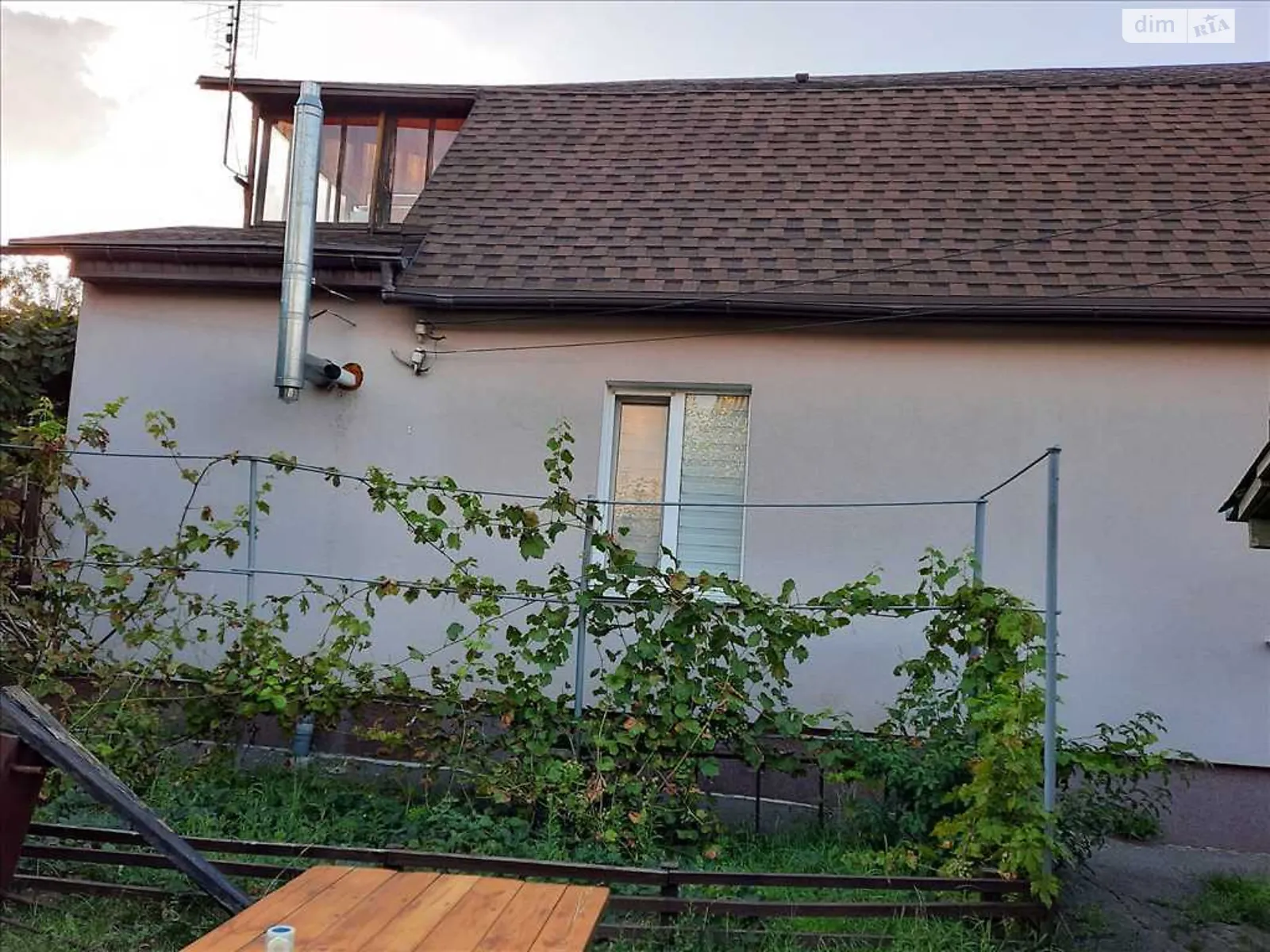 Продается дом на 2 этажа 100 кв. м с беседкой, цена: 110000 $ - фото 1