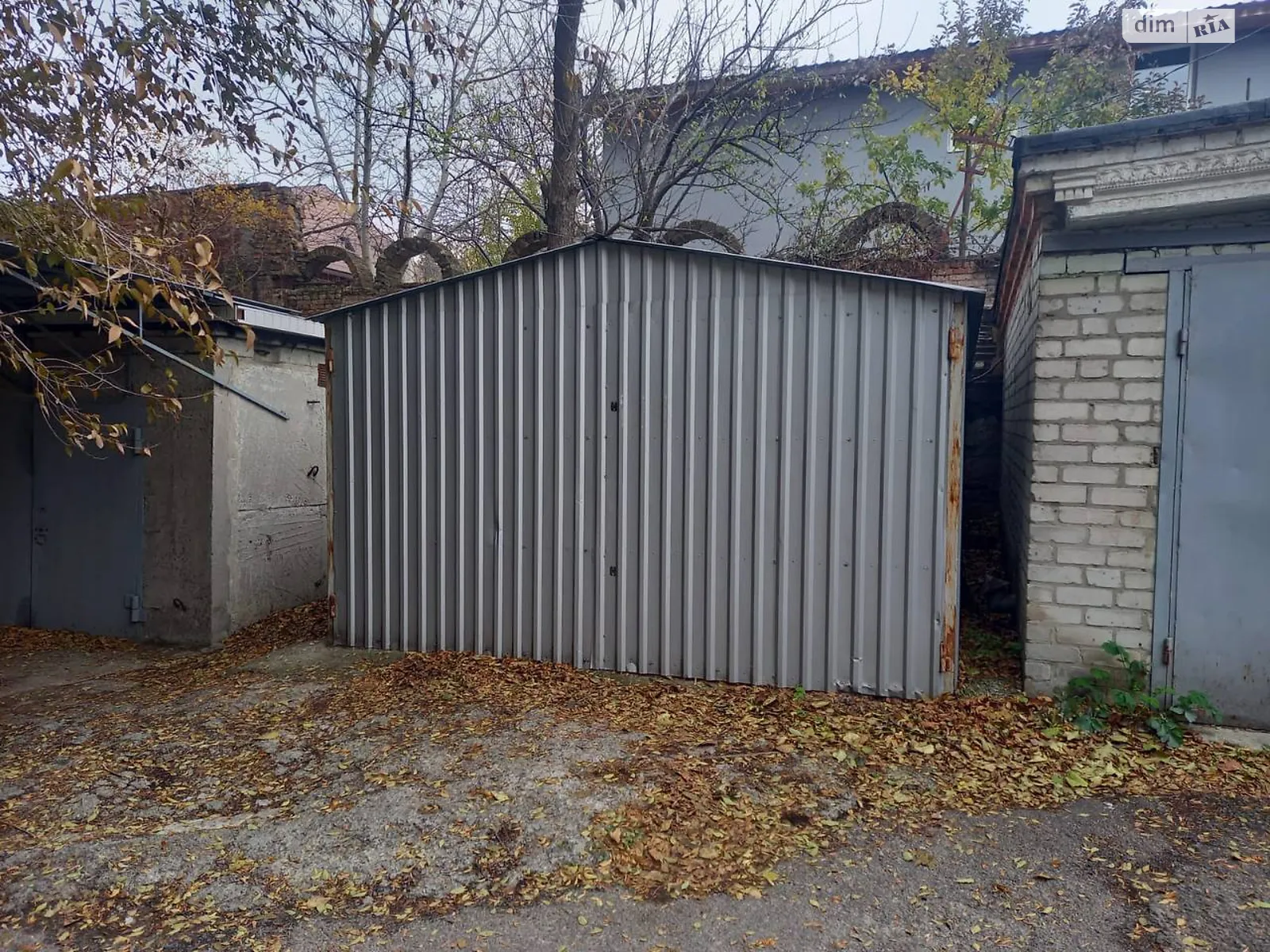 Продається окремий гараж під легкове авто на 28 кв. м, цена: 9500 $ - фото 1