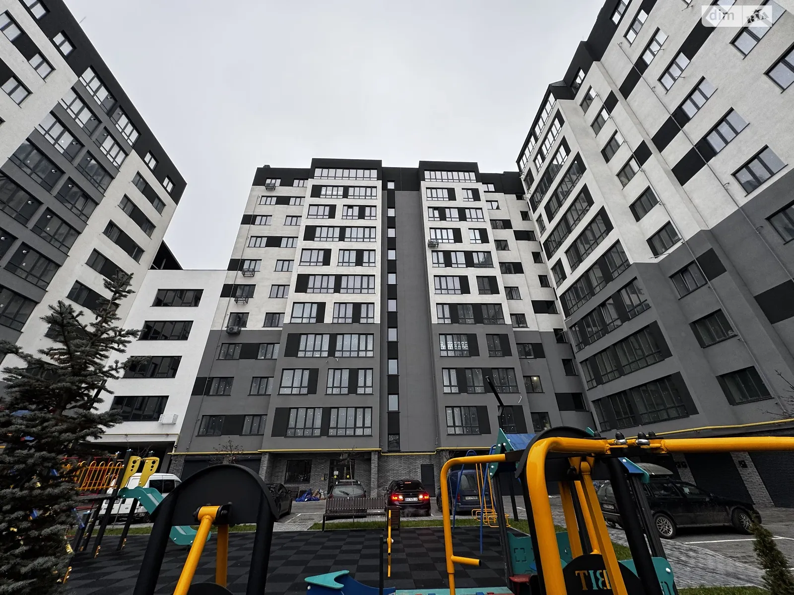 Продается 3-комнатная квартира 140.9 кв. м в Хмельницком, цена: 87000 $ - фото 1