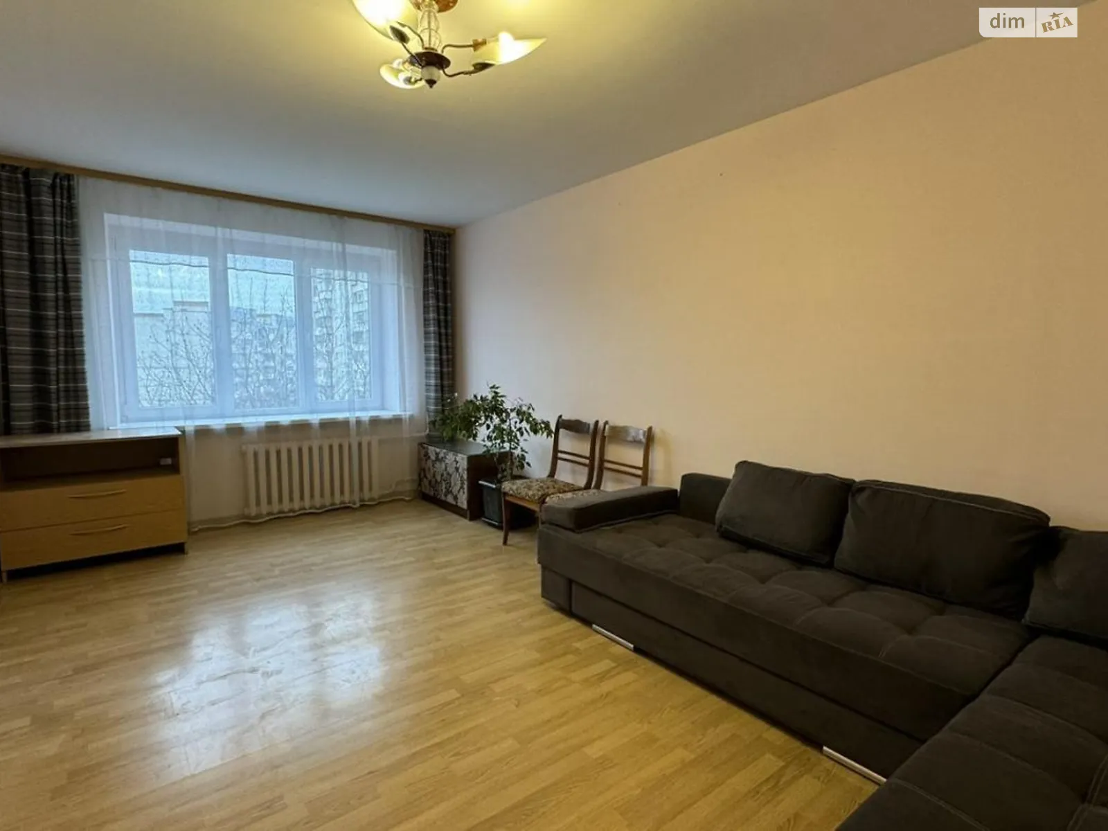 Сдается в аренду 3-комнатная квартира 70.7 кв. м в Львове, ул. Щурата, 14 - фото 1