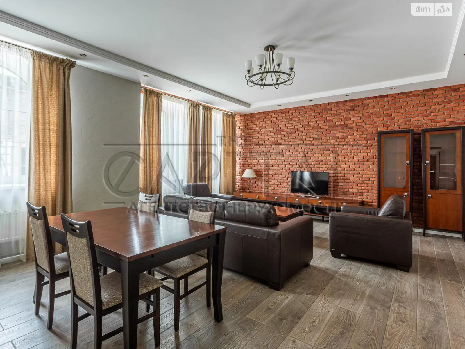 Сдается в аренду офис 258.7 кв. м в бизнес-центре, цена: 3000 $ - фото 1