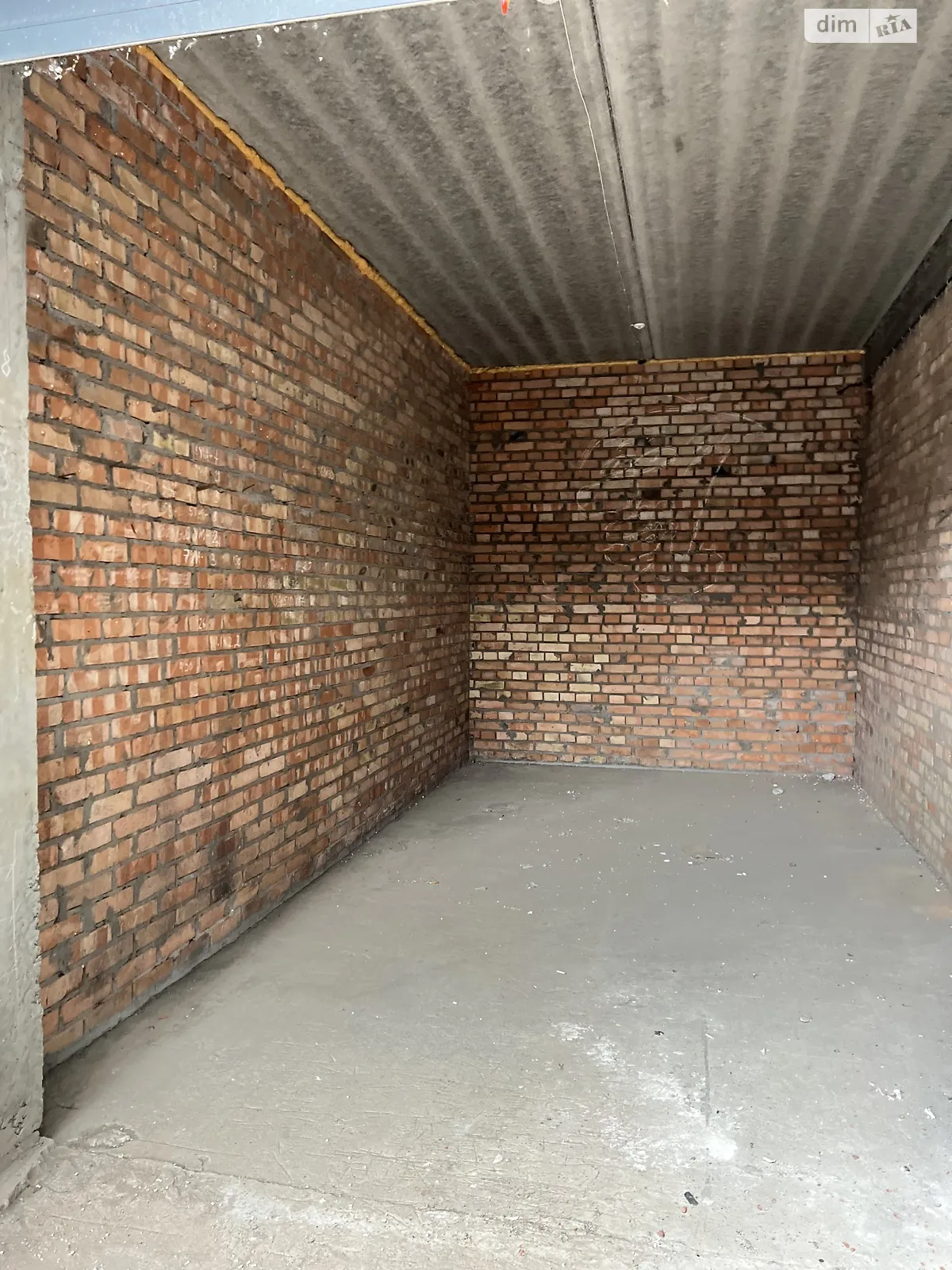 Продається окремий гараж під легкове авто на 17 кв. м, цена: 15000 $ - фото 1