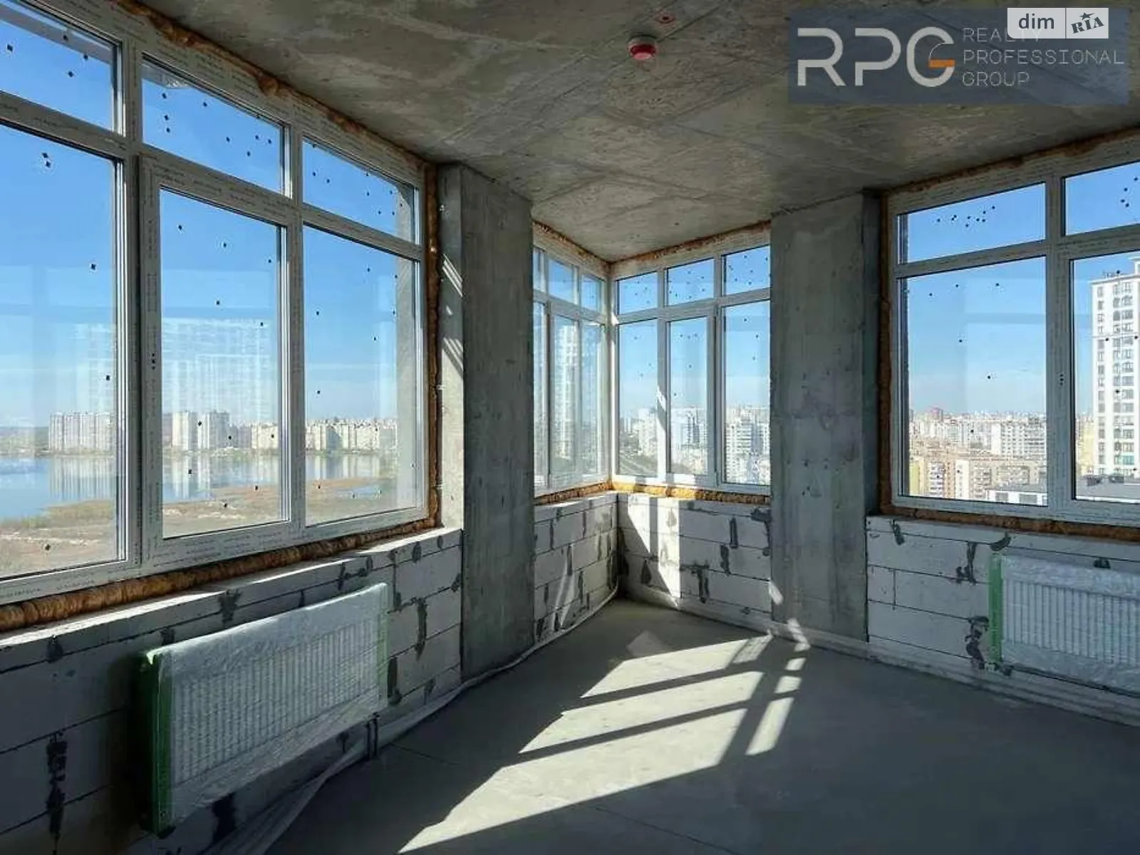 Продается 2-комнатная квартира 59.4 кв. м в Киеве, ул. Братьев Чибинеевых(Черниговская), 8А - фото 1