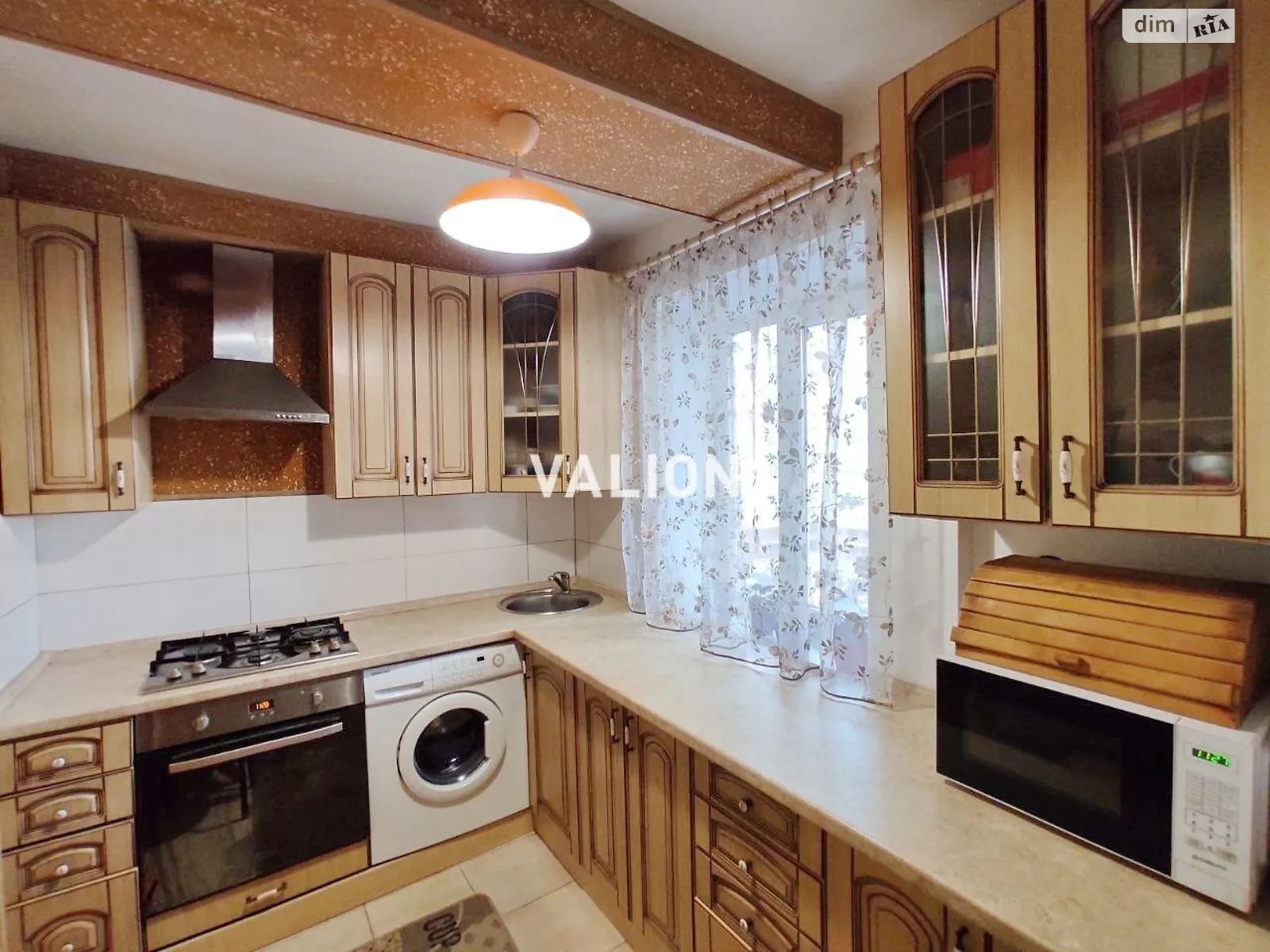 Продается 3-комнатная квартира 59 кв. м в Киеве, ул. Юрия Кондратюка, 4 - фото 1