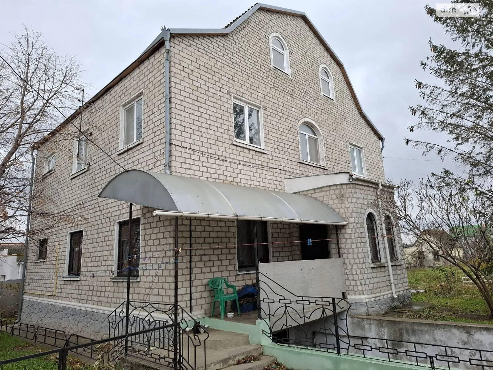Продається будинок 3 поверховий 327.8 кв. м з терасою, цена: 120000 $ - фото 1