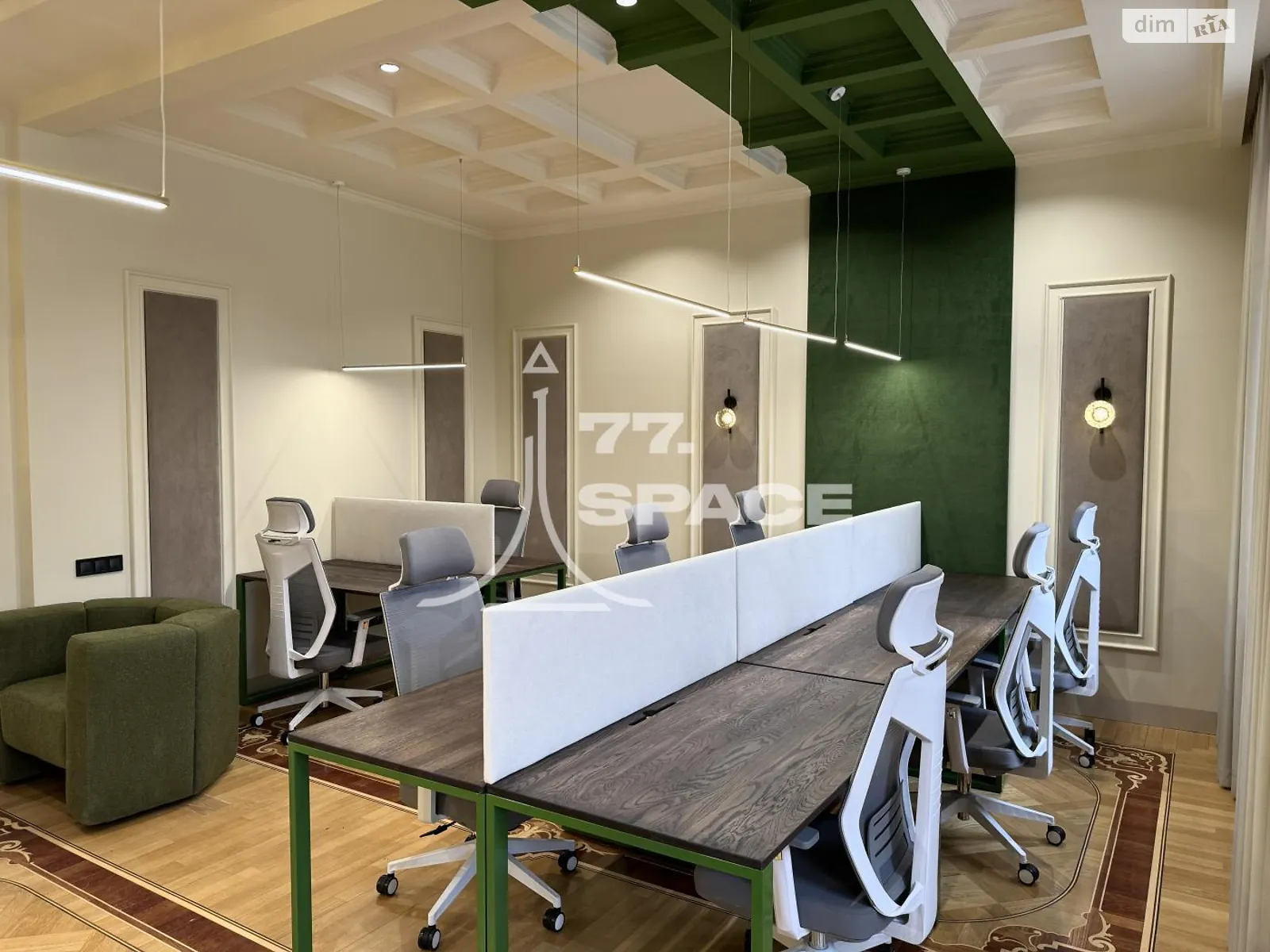 Продается офис 125 кв. м в бизнес-центре, цена: 550000 $ - фото 1
