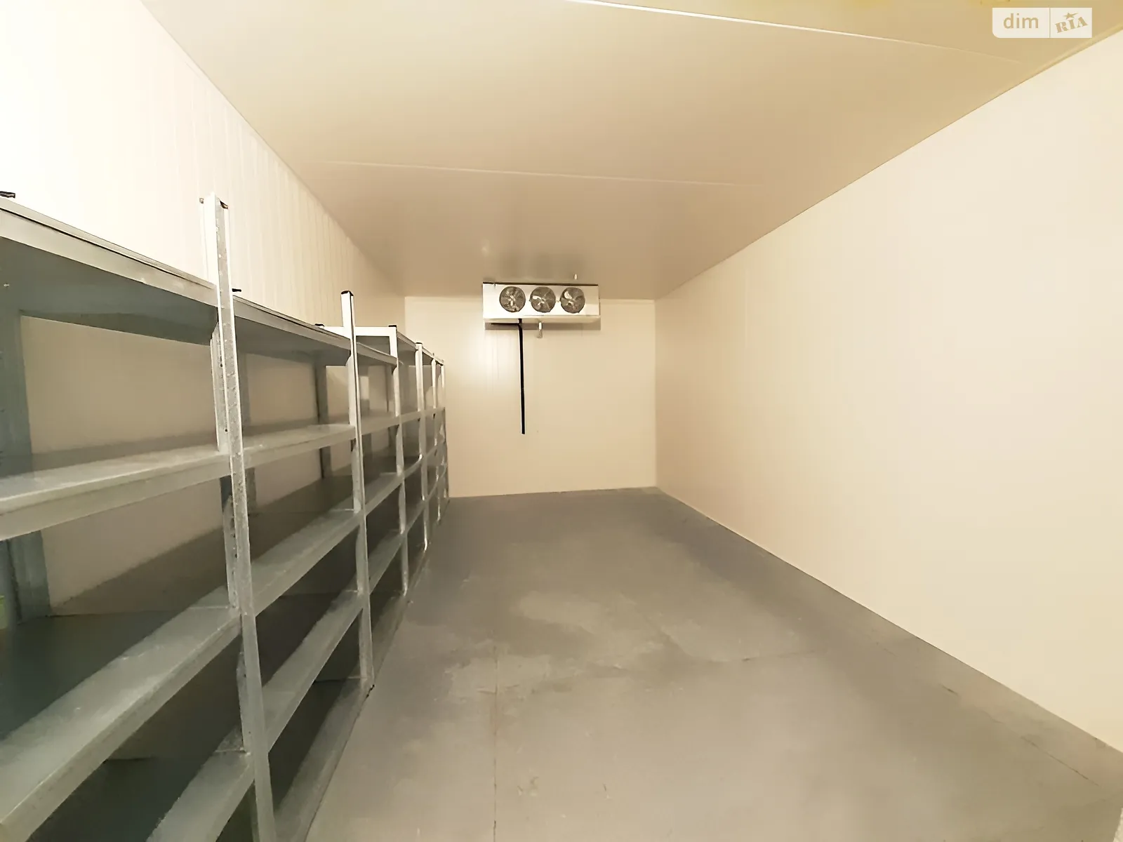 Сдается в аренду объект сферы услуг 24 кв. м в 2-этажном здании, цена: 11000 грн - фото 1