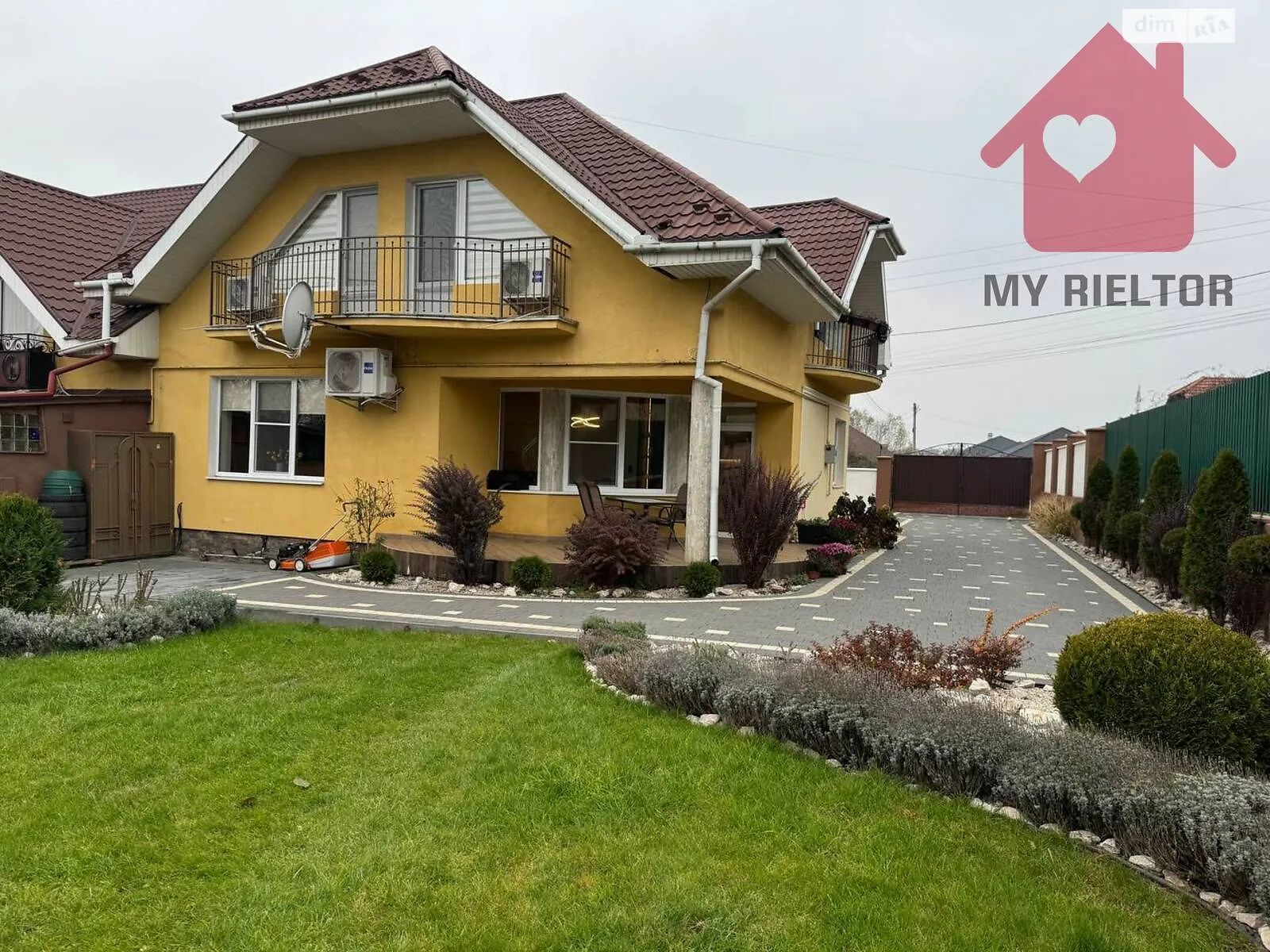 Червеница Ужгород, цена: 240000 $ - фото 1