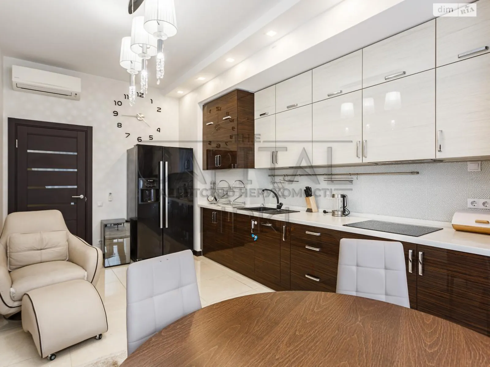 Продается 2-комнатная квартира 83 кв. м в Киеве, ул. Андрея Верхогляда(Драгомирова), 14 - фото 1