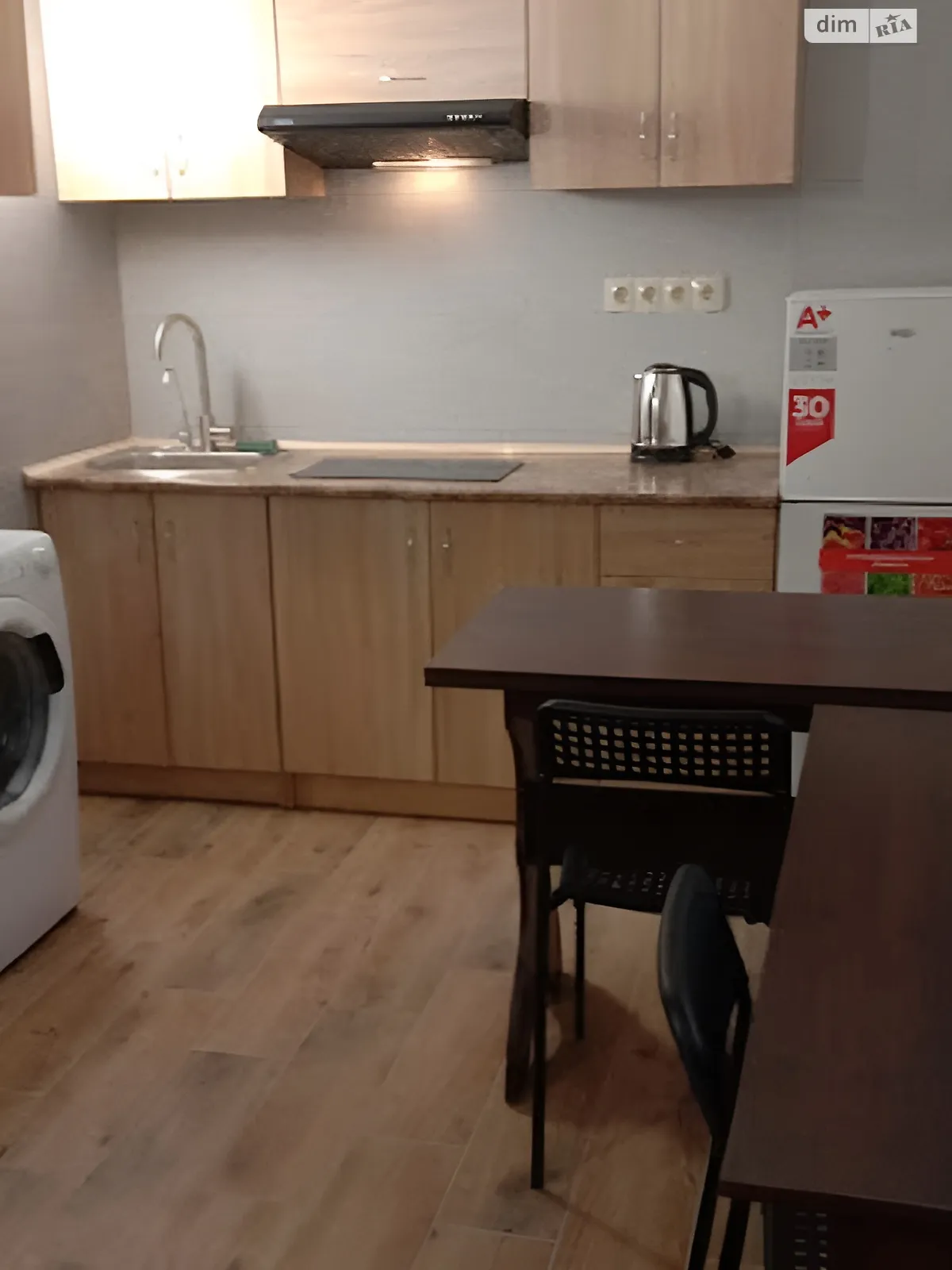 Сдается в аренду 1-комнатная квартира 26.6 кв. м в Киеве, ул. Железнодорожная, 32 - фото 1
