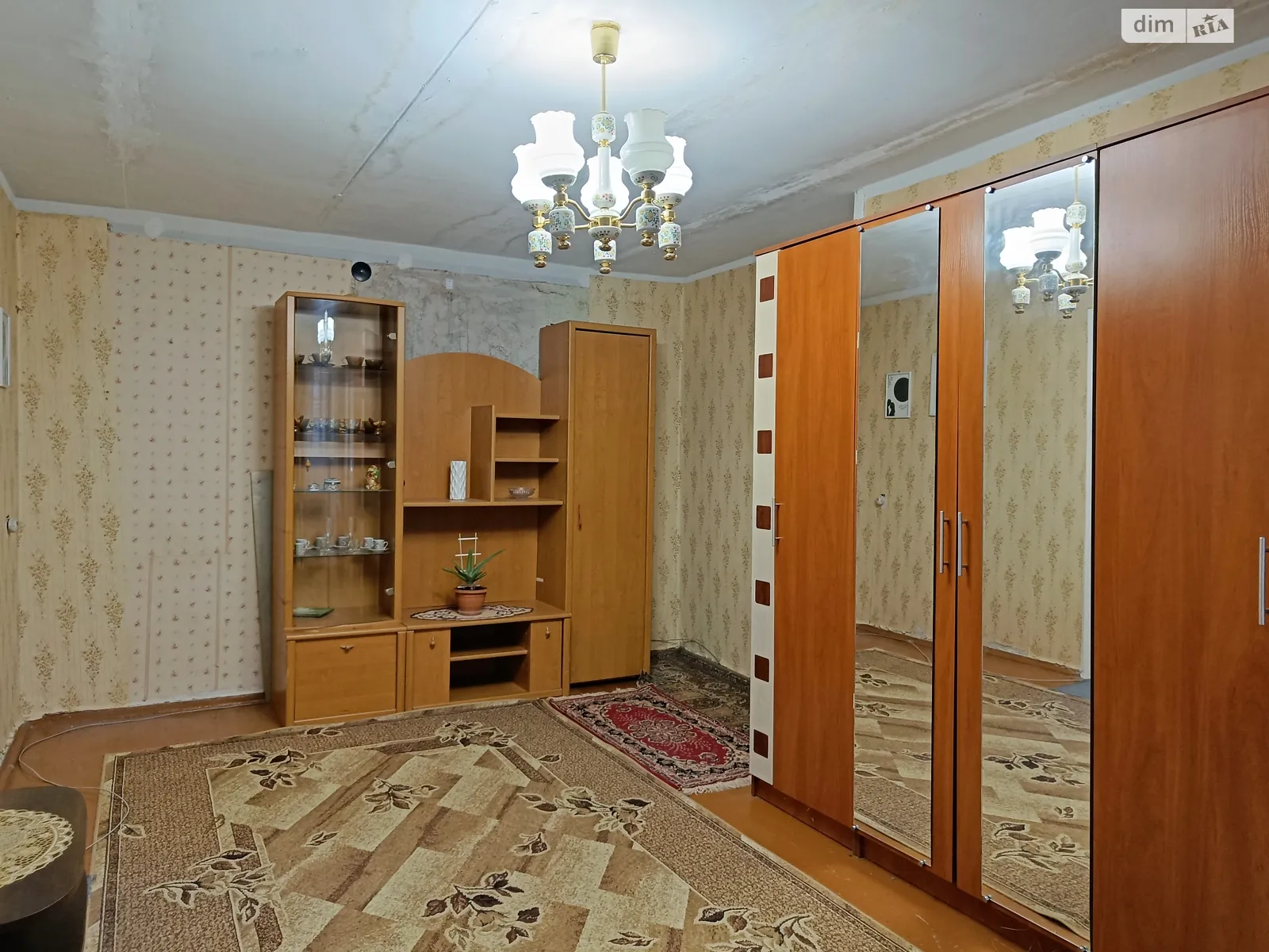 Продается 4-комнатная квартира 62.8 кв. м в Кривом Роге, ул. Павла Глазового(Балакина), 41 - фото 1